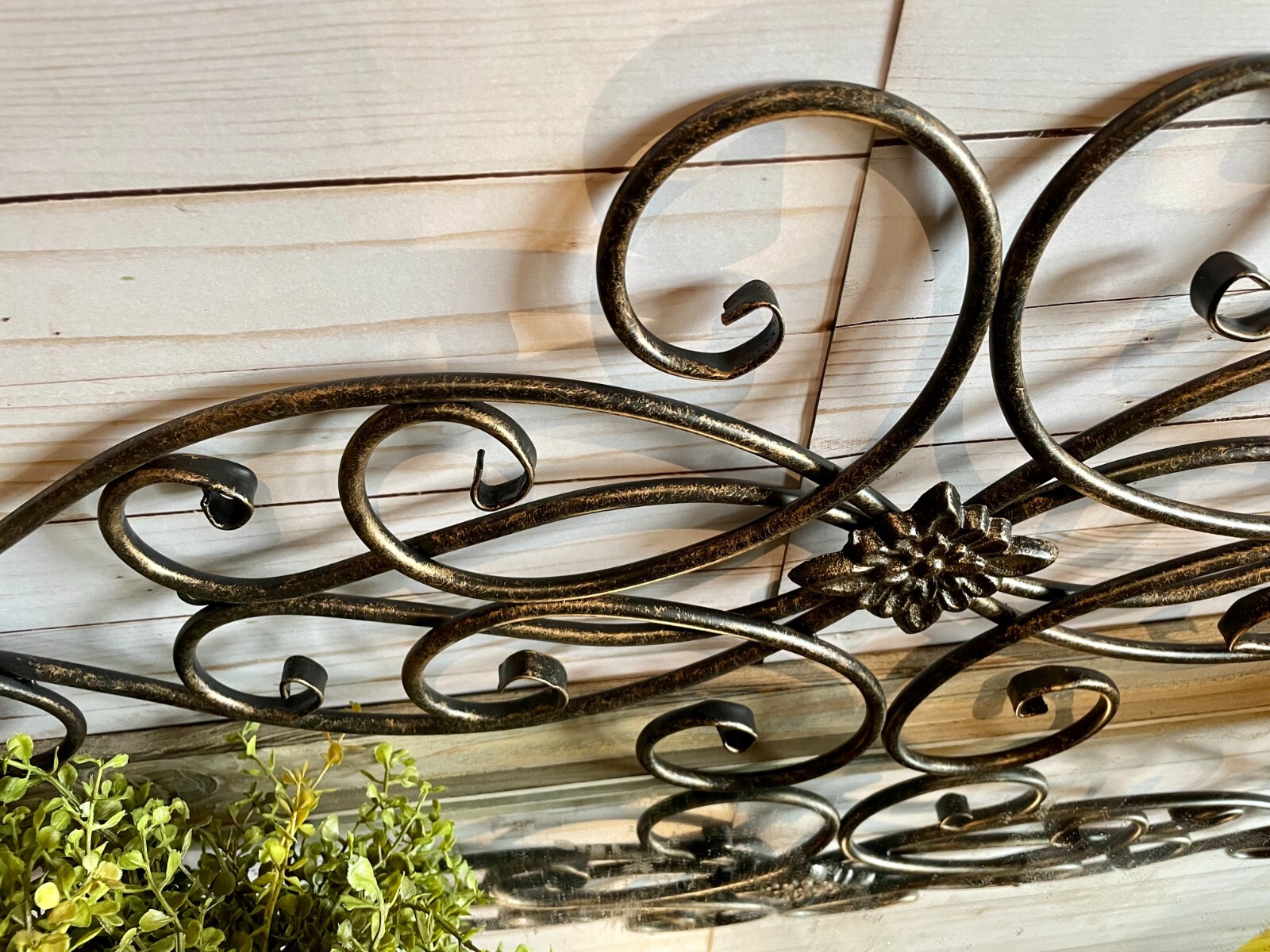 13×37″ Metal Scrolled Wall Decor Medallion Iron Home Decor Antique Finish Grill
