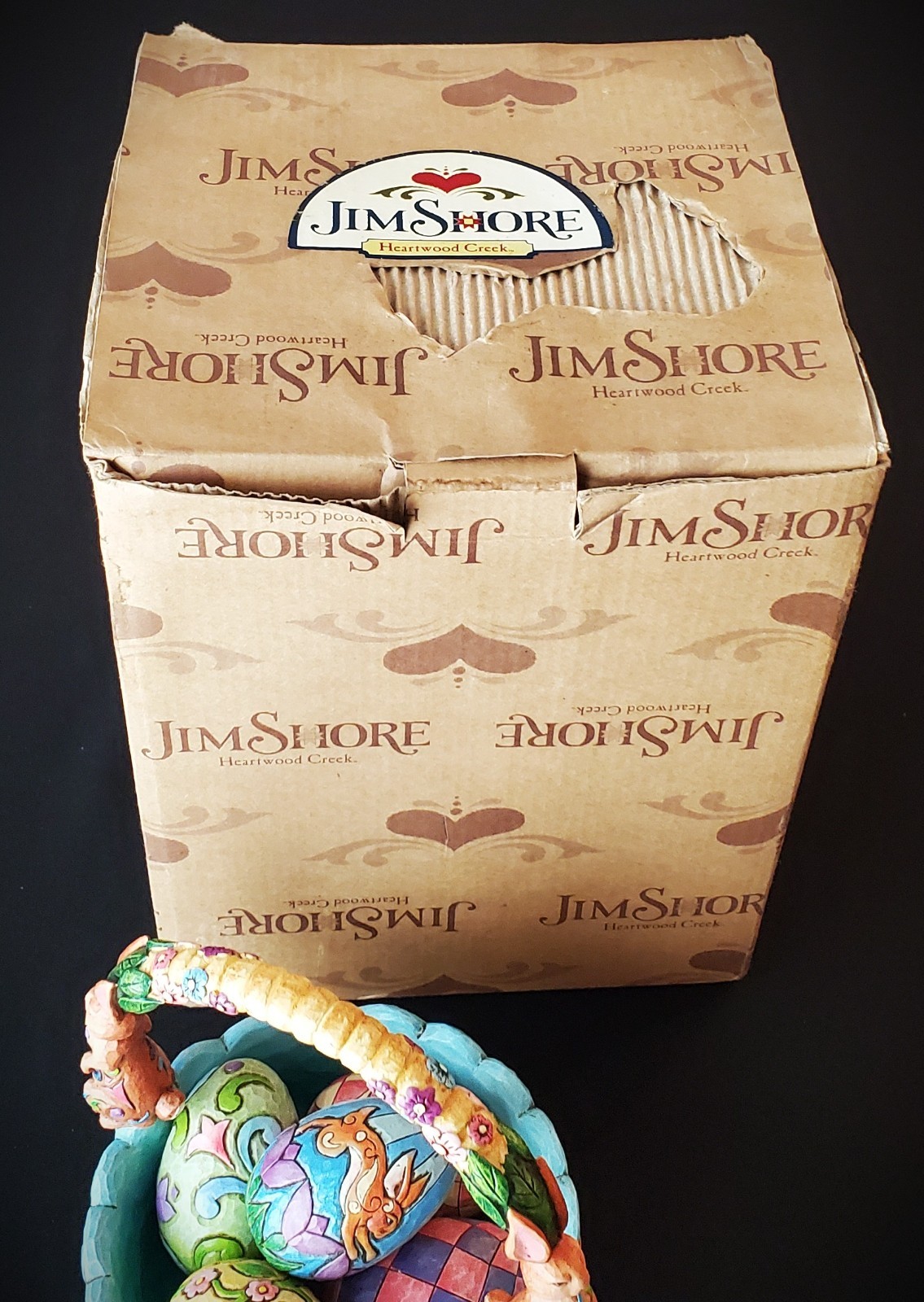 Jim Shore Heartwood Hunting Eggs Finding Joy Easter Basket with Eggs 4007945