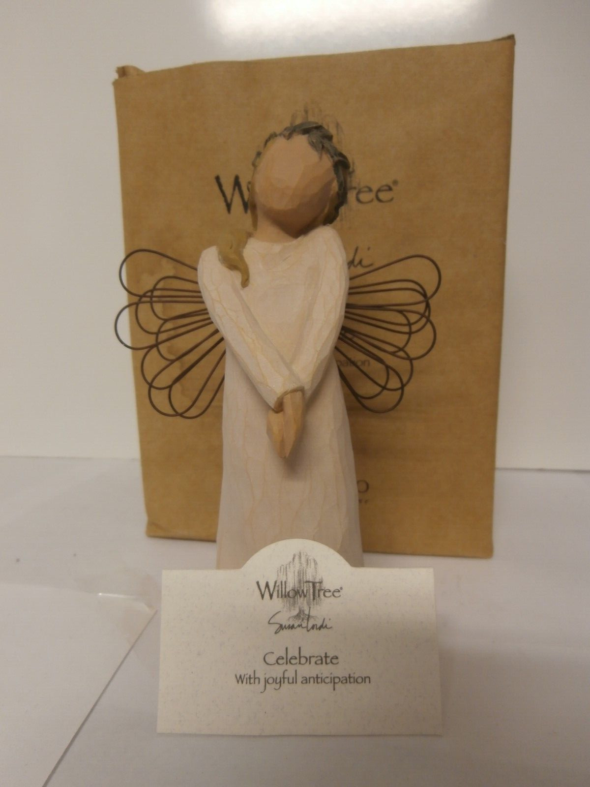 DEMDACO WILLOW TREE “CELEBRATE” ORNAMENT SUSAN LORDI 2005-2010 with Box