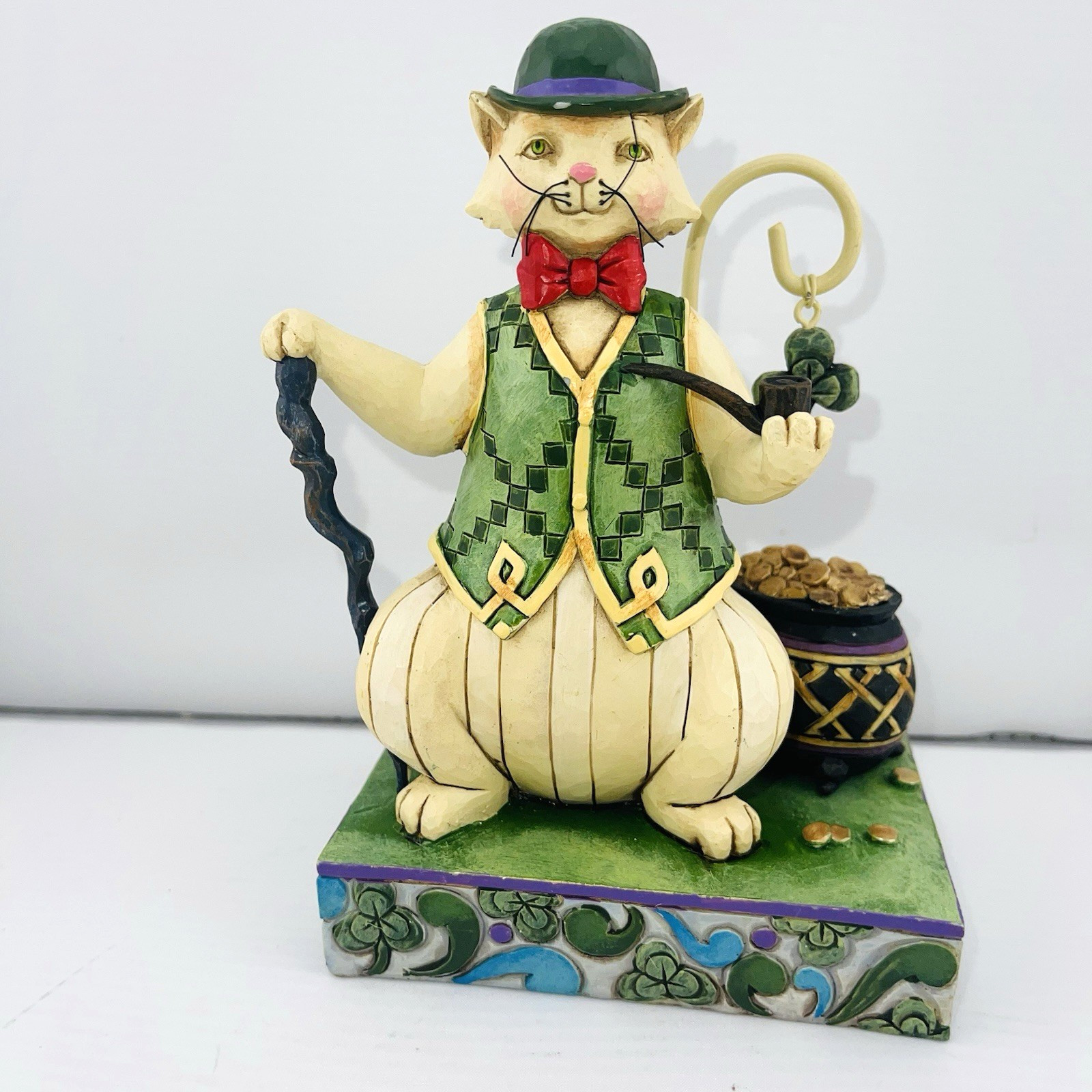 Jim Shore Heartwood Creek Charmed To Be Sure Irish Cat Figurine w/ Pot of Gold