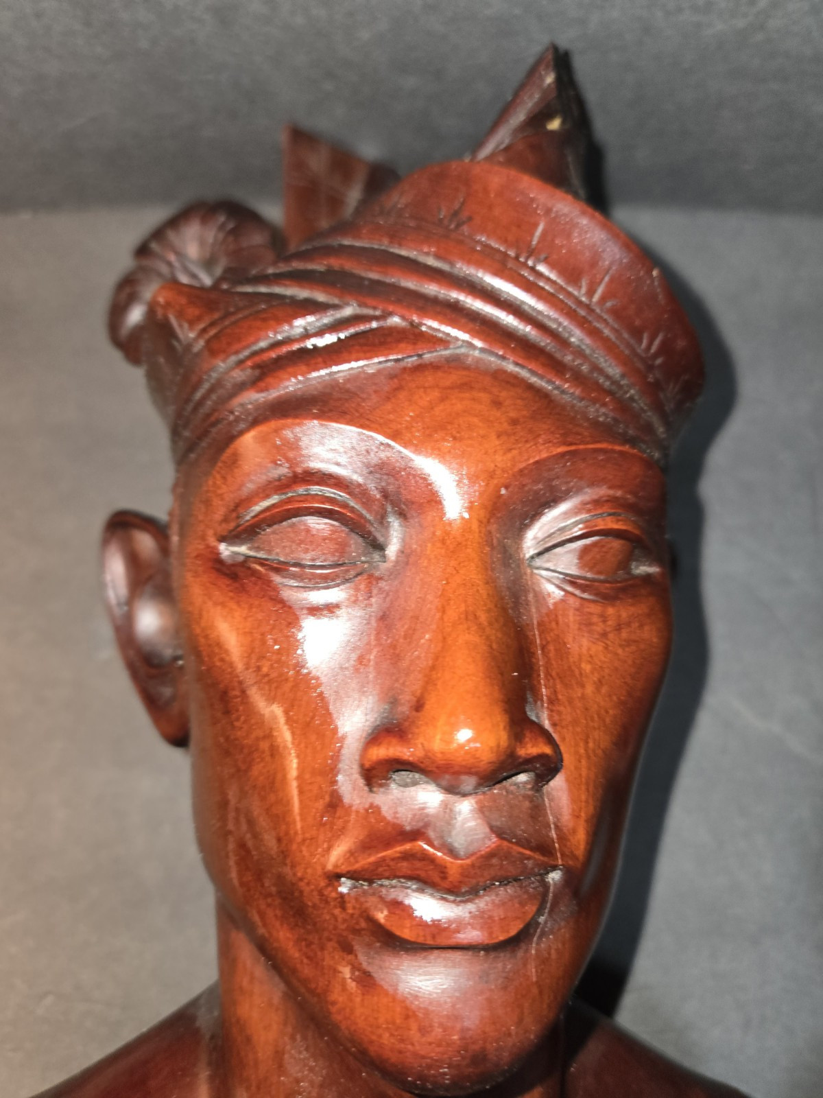 Large 15 In Tall Bali Man & Woman Indonesia Hand-Carved Hard Wood Vintage