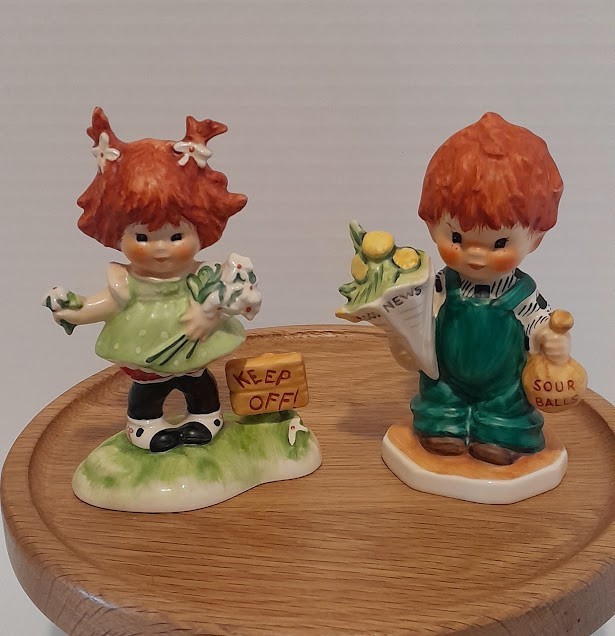 Goebel BJY Red Heads Figurines “Daisies Don’t Tell” & Good News/Sour Balls TMK6