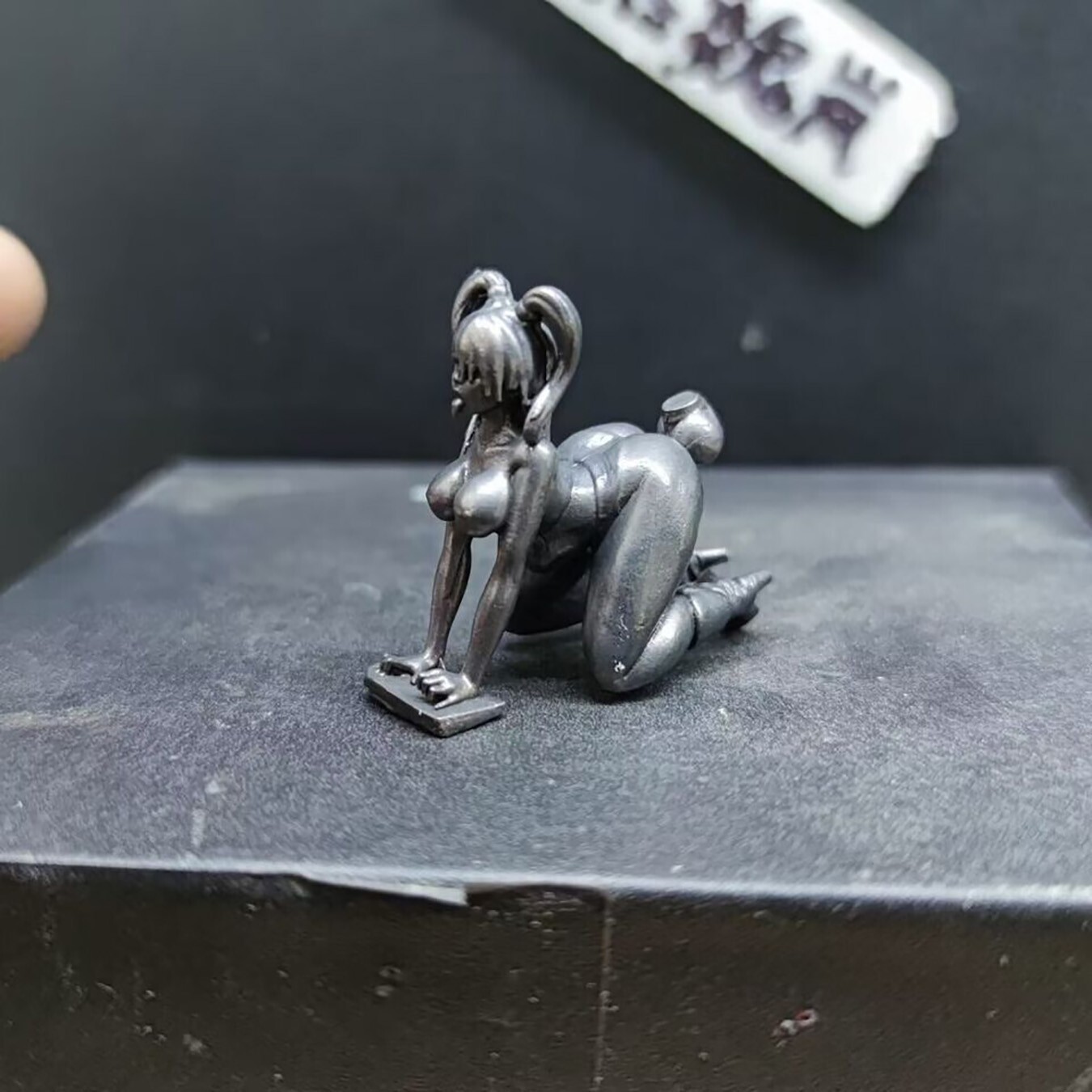 Pure Solid Copper Girl Beauty Wipe The Floor Hand Girlfriend Model Statue