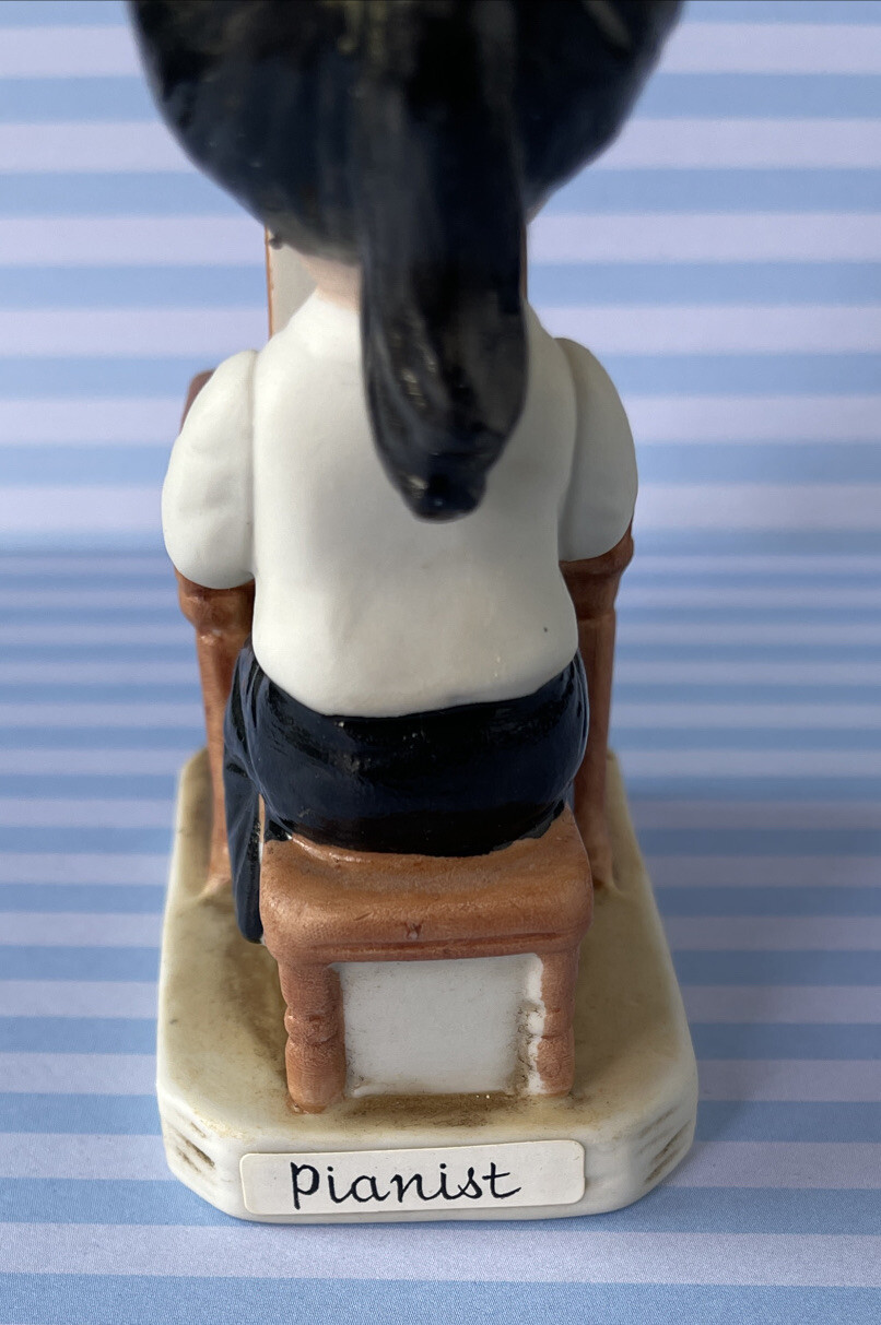 Vintage 1977 “Fran Mar Moppets” PIANIST Gorham – Girl Figurine Playing Piano