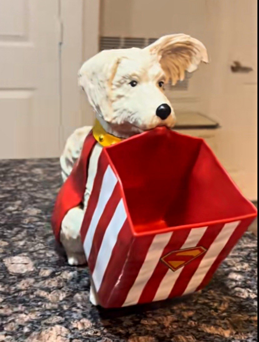 Superman Collectible Krypto Popcorn Bucket (BRAND NEW)
