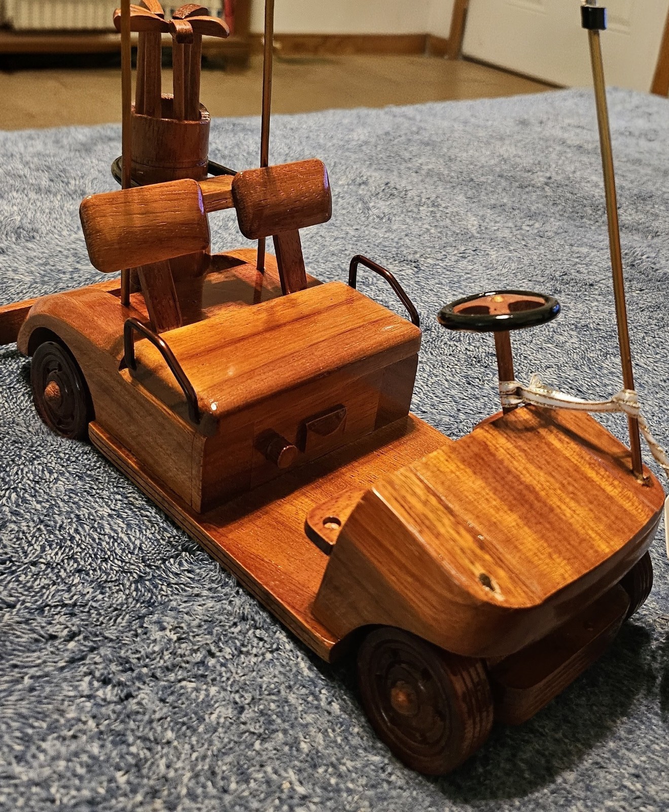 Wooden Golf Cart NEW Missing Canopy. Main pic is NOT one being sold.