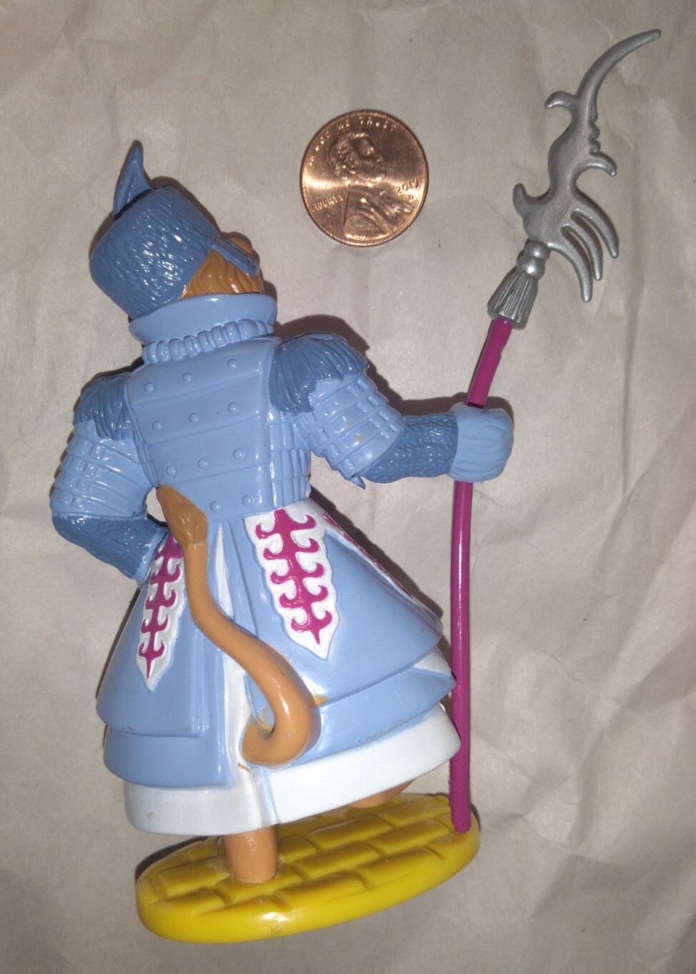 Wizard of Oz WINKIE GUARD (LION) Toy Figure w/SPEAR STAFF Yellow Brick Road RARE