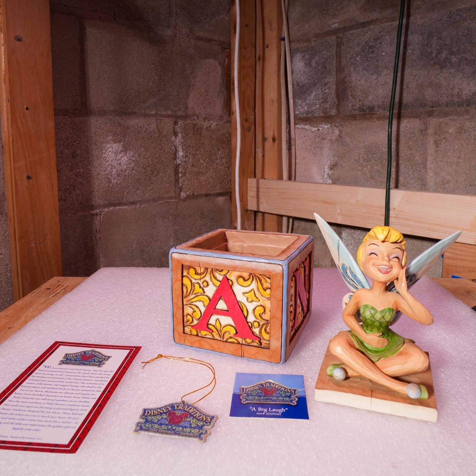 disney traditions jim shore Tinkerbell “A big laugh”