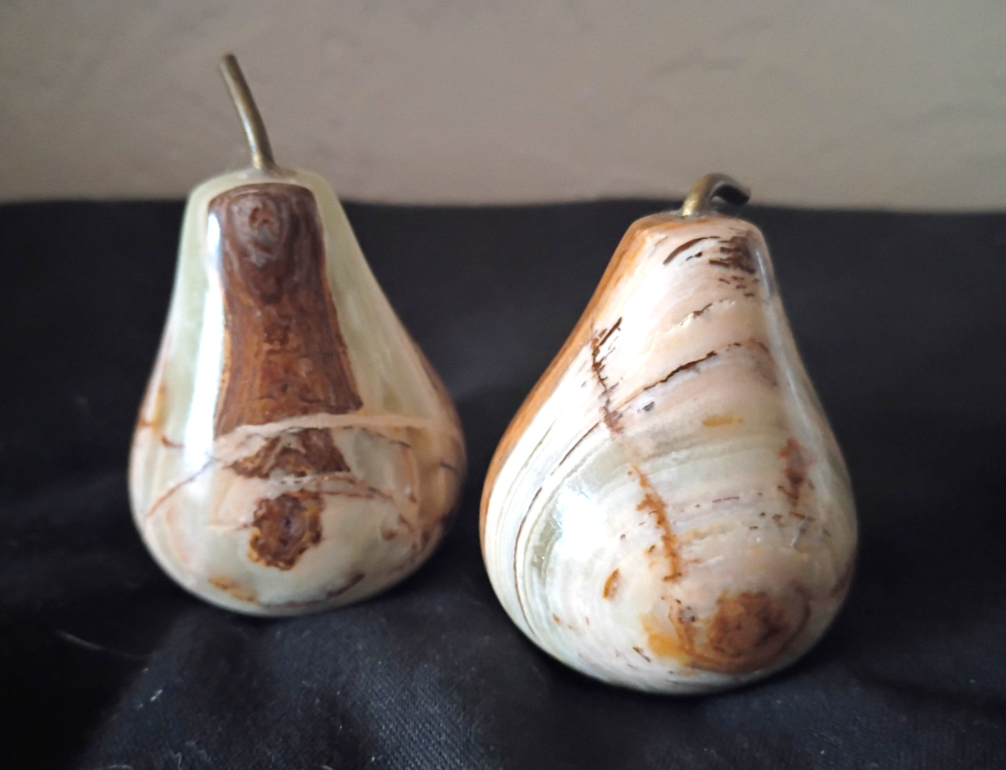 Set of 2 Vtg ONYX Solid Stone PEARS Pear Sculptures FRUIT DECOR Metal Stems MCM