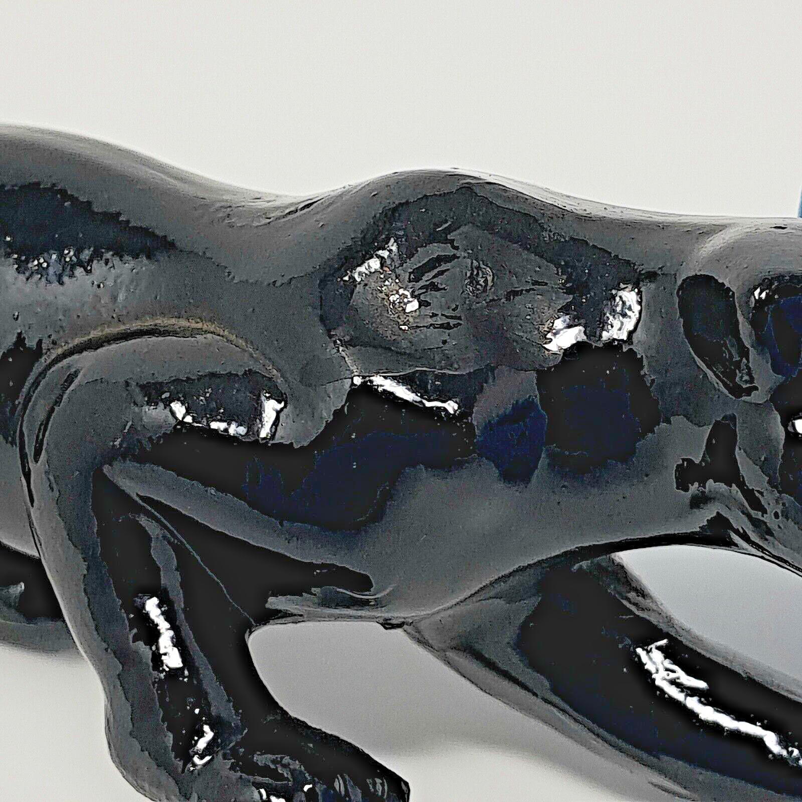 Black Panther Ceramic Figurine MCM vintage Japan 1.5″ T 4.75″ L left arm forward