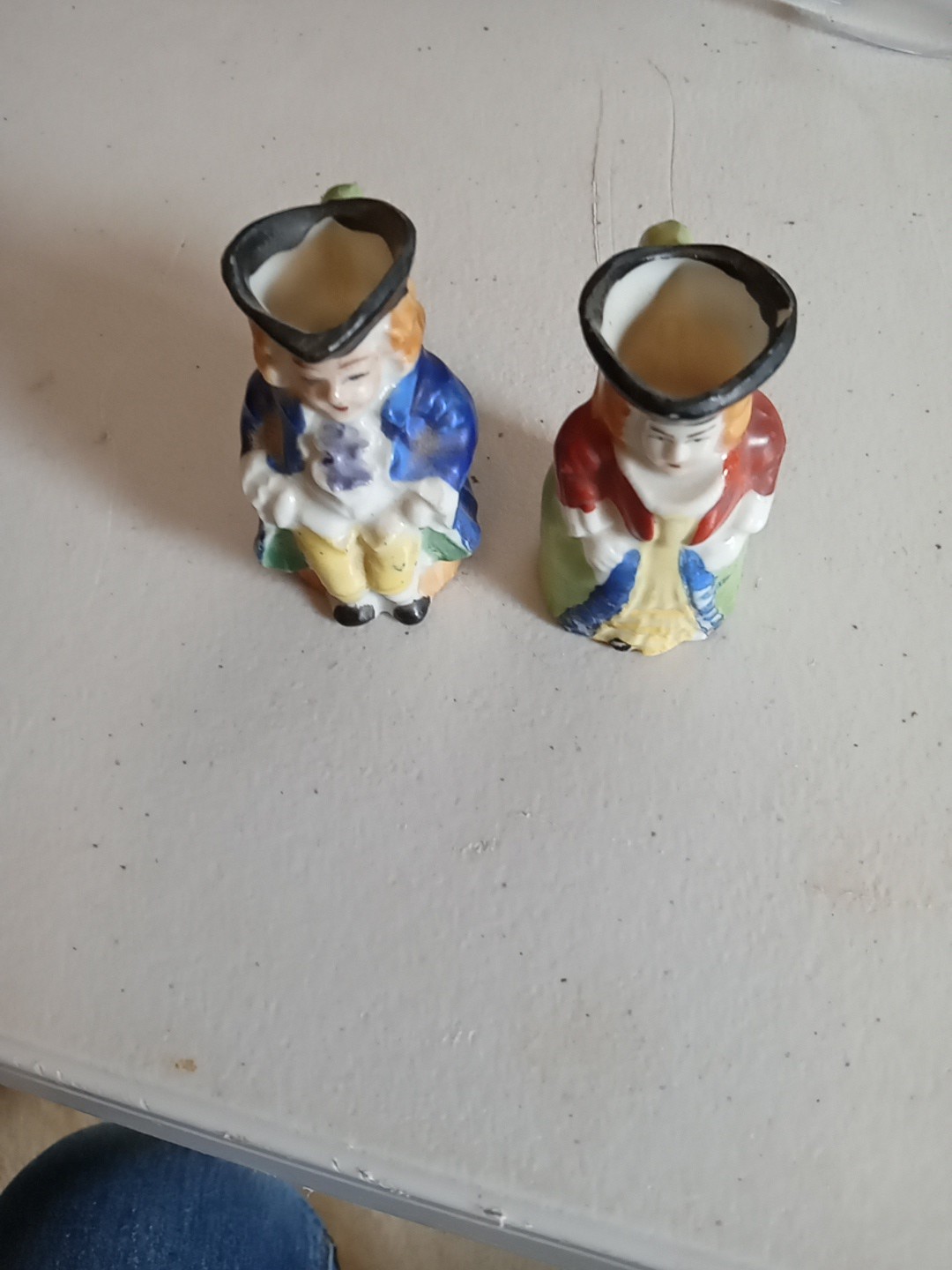 Mini Toby Mug Pitcher Colonial Figures Man & Woman Occupied Japan 2″ Vintage