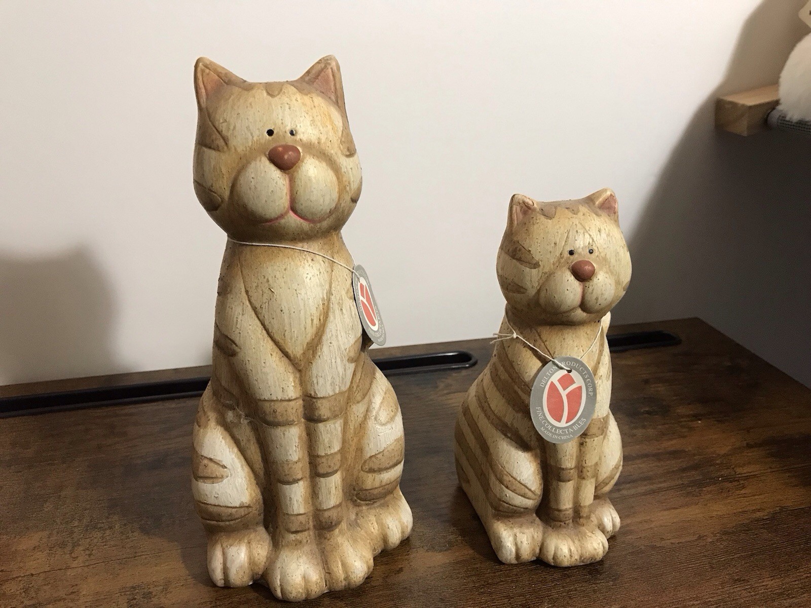 Delton Products Corp Fine Collectibles 6” Tall And 8.5 Inches Tall