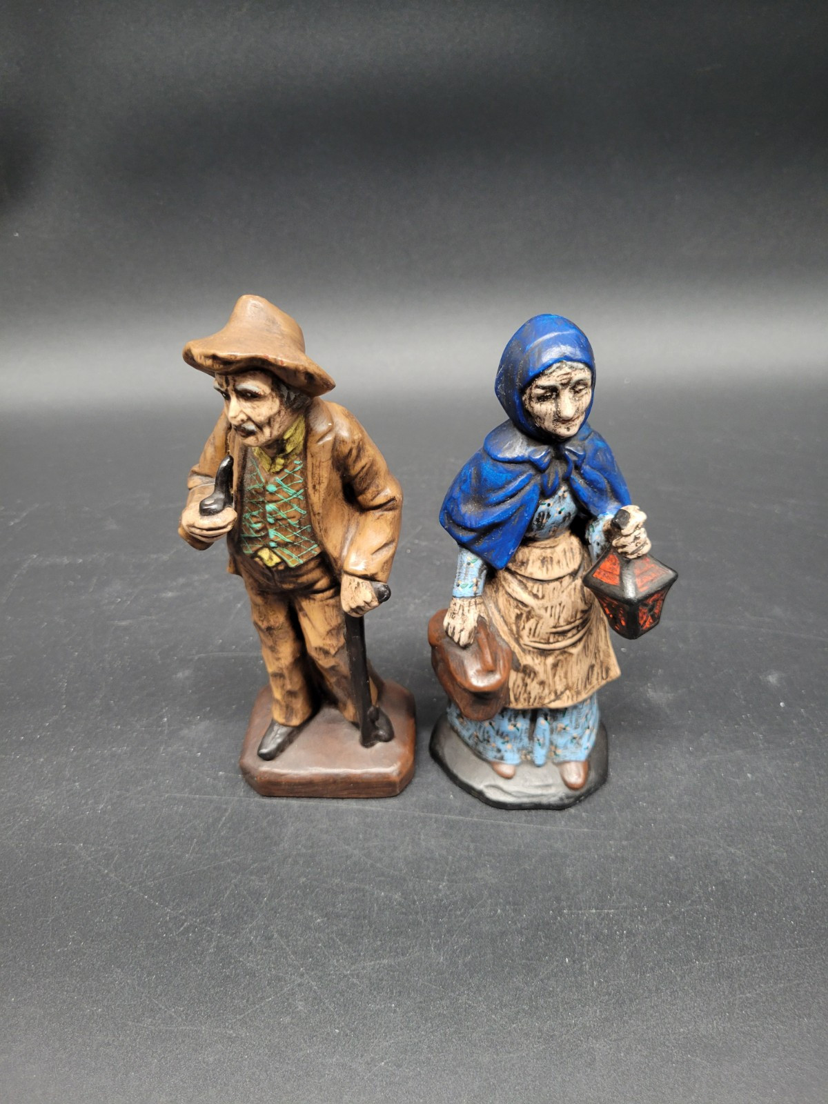 Vintage Ceramic Peasant Couple Marked W 25 and T 31 8″ X 2.75″ & 7.25″ X 3″