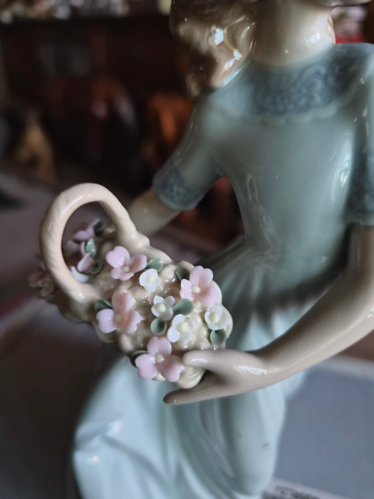 LLADRO “Spring Enchantment” #6130 – Elegant Woman with Flower- Signed/Dated