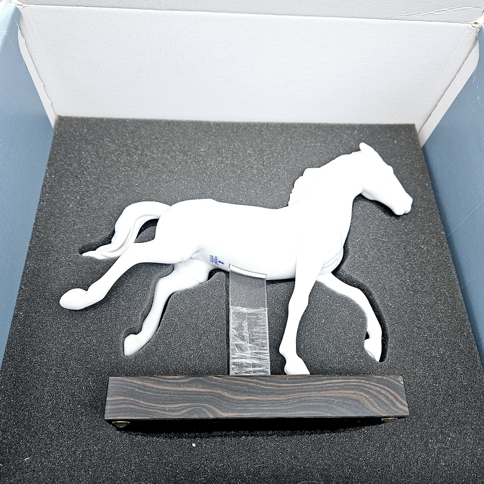 Lladro 6955 Movement Horse Gallop II Porcelain Figurine Matte 8″ in Box
