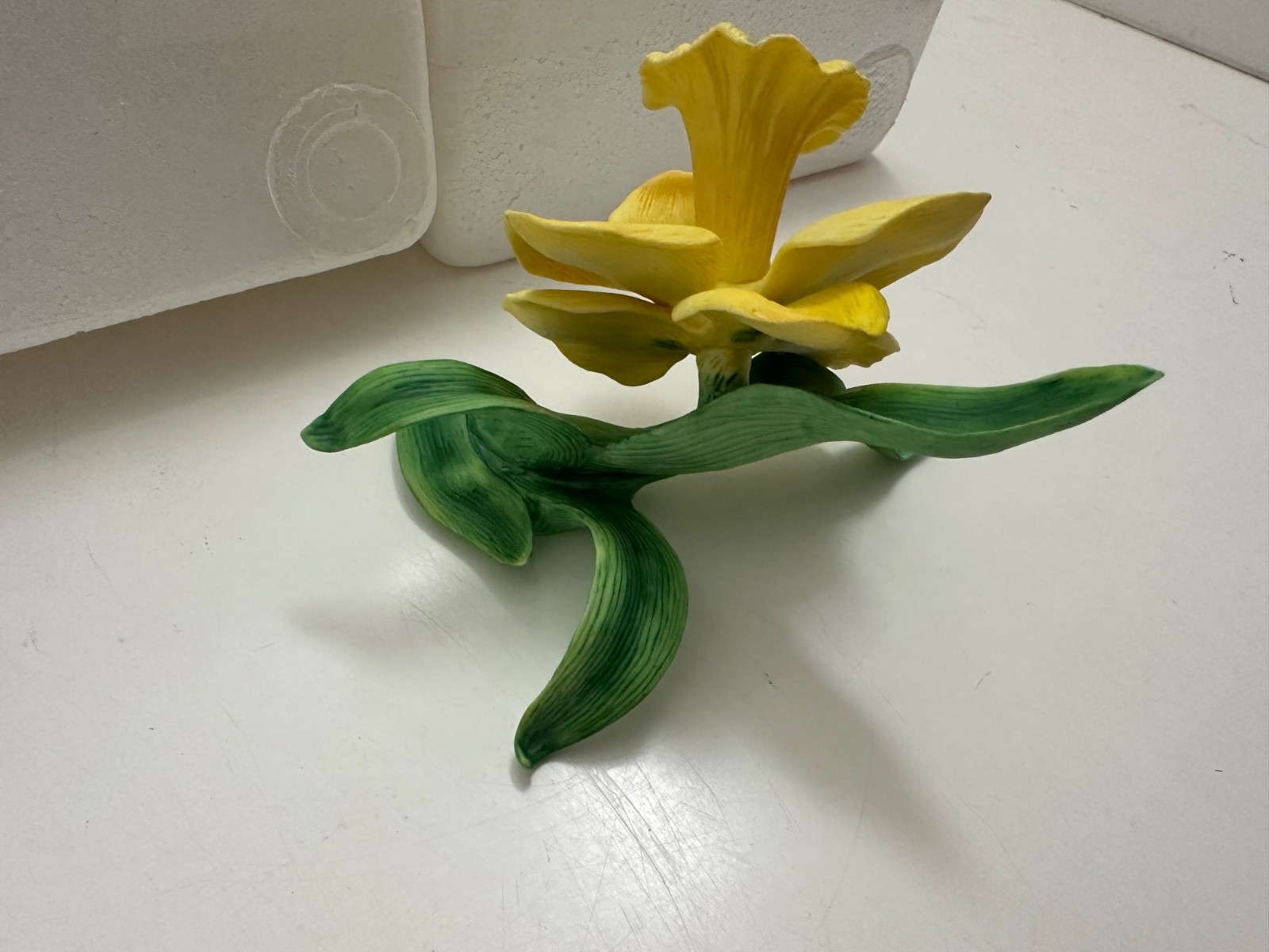 1989 Lenox Garden Flower Collection Porcelain Daffodil No Box or Paperwork