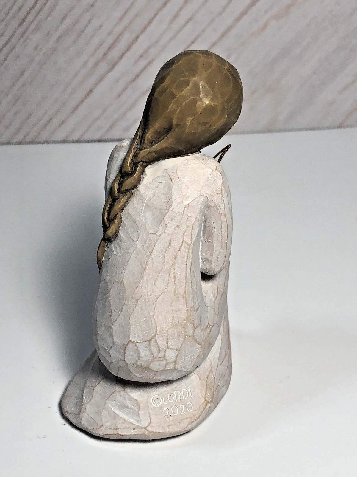 Willow Tree QUIET WONDER Girl w/ Butterfly Figurine 3″ by Susan Lordi 28025 NEW