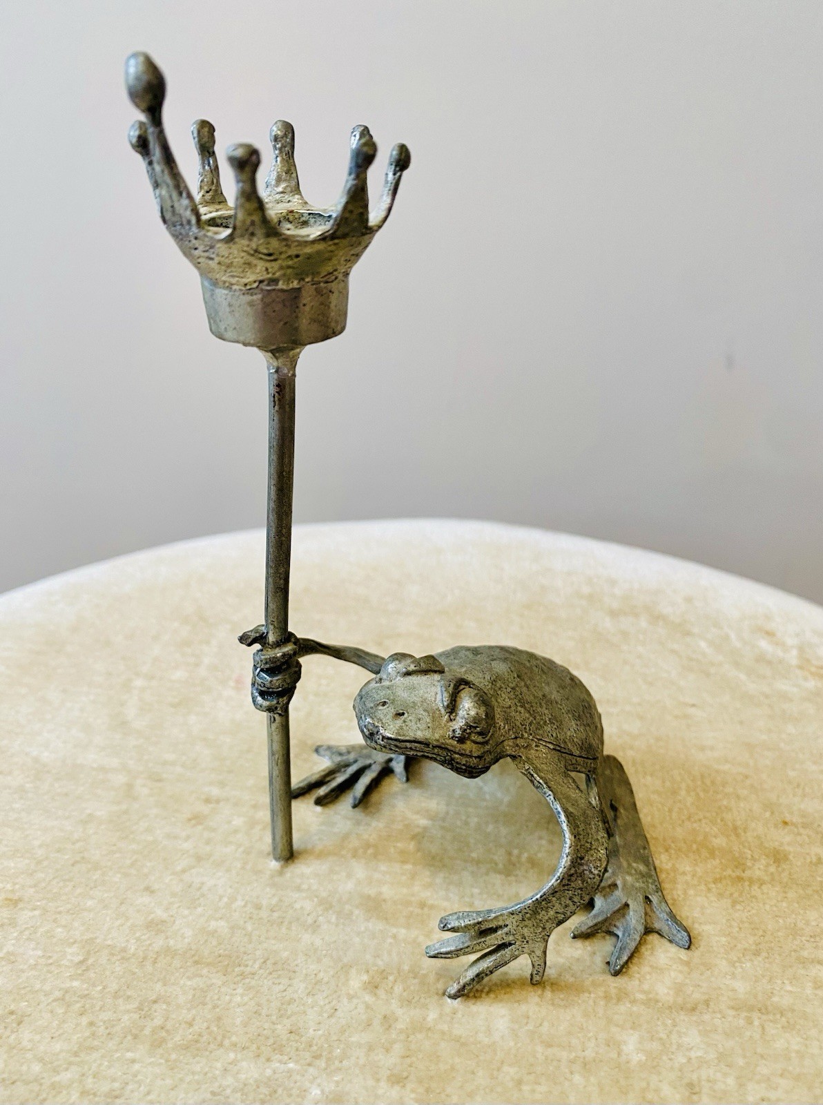 Vintage W. Gerard Pewter Frog Figurine Holding Crown Staff Signed Sculpture