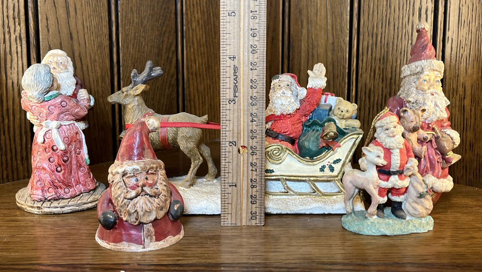 5 Vintage Christmas Santa Sleigh Reindeer Figurine Decoration Decore Gift LOT E