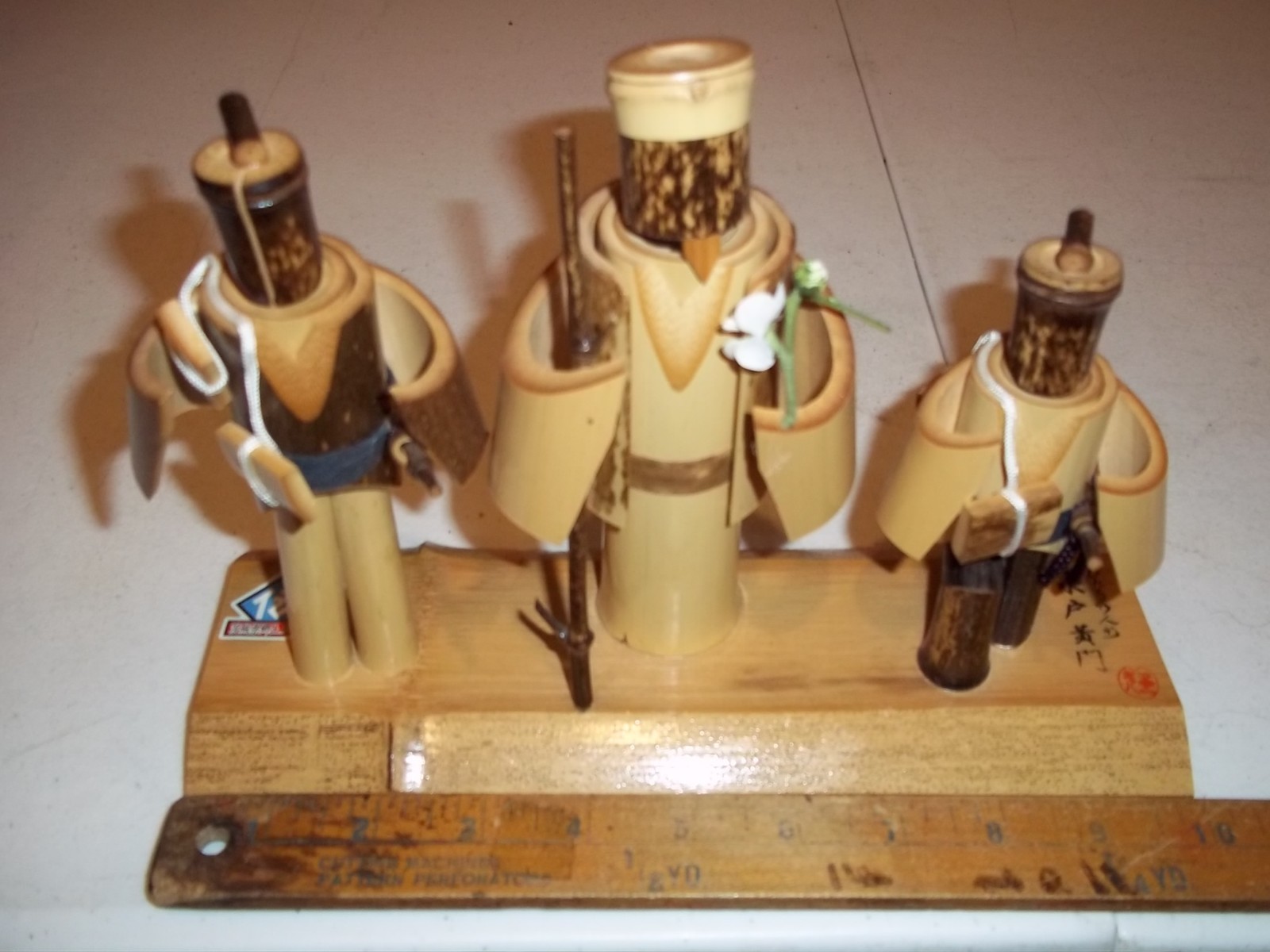 EXTREMELY RARE 3 Wise Men Oriental Wood Figurines