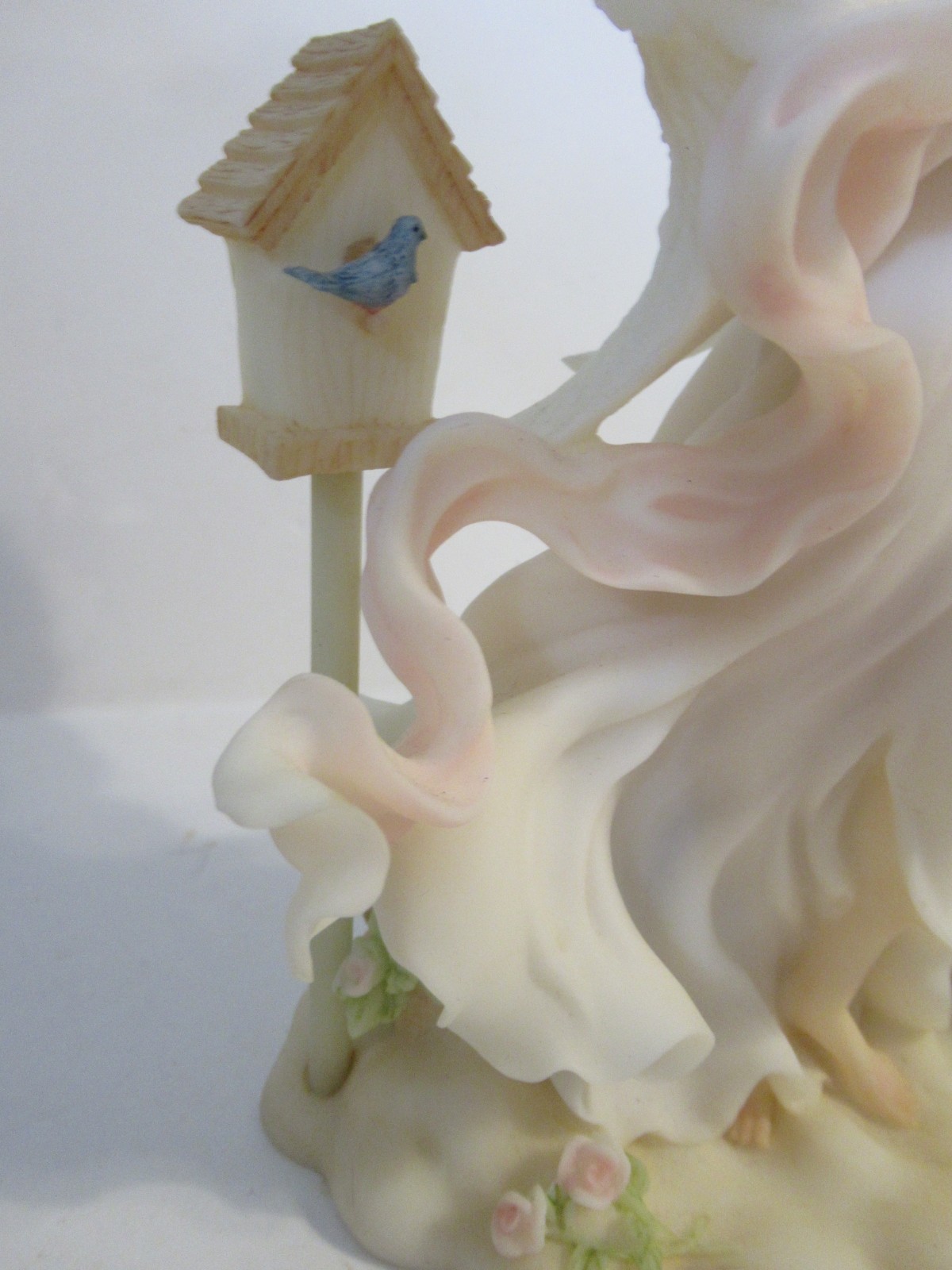 2001 Seraphim Classics 7.5″ CLAIRE Angel Friend Figurine Collectors Club Member