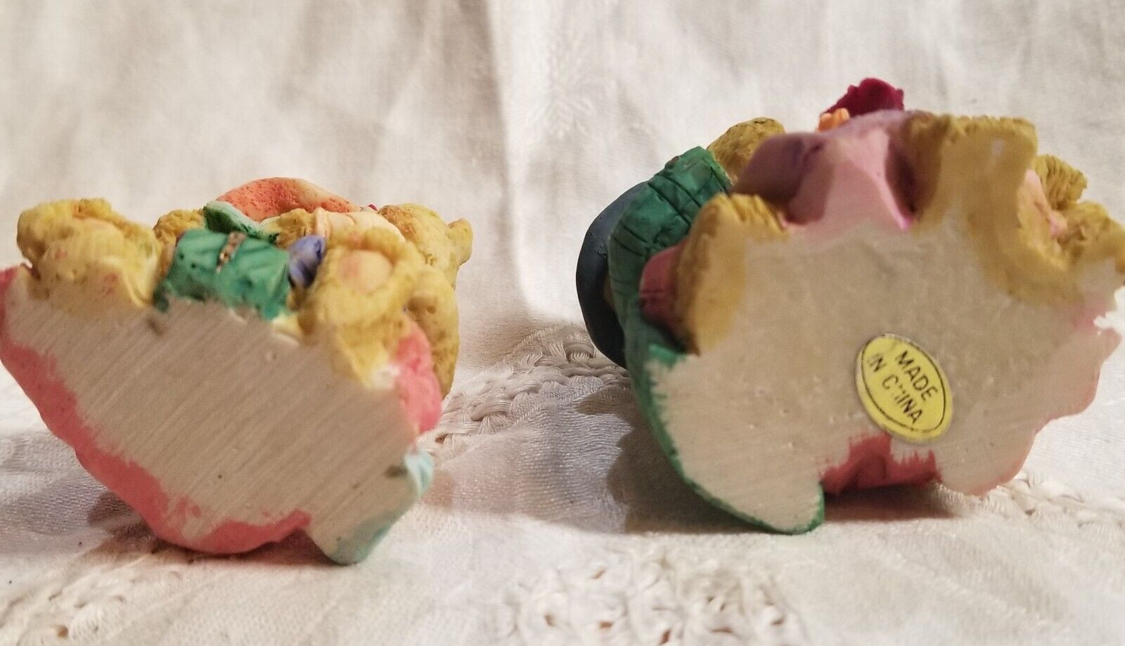 Bear Family 2-Figurines Poly-Resin Mama & Papa w/Cubs