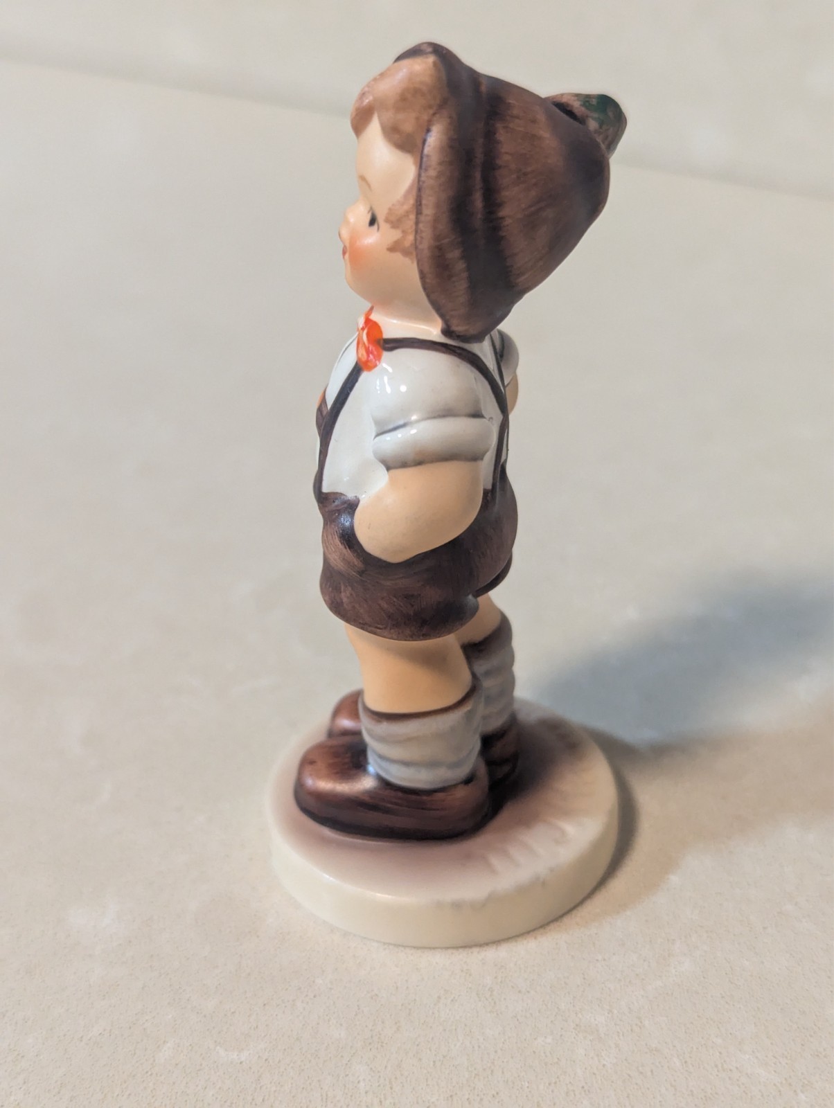 Goebel Hummel Figurine #630, !992, “For Keeps” height approx 3.50″, Hummel Club