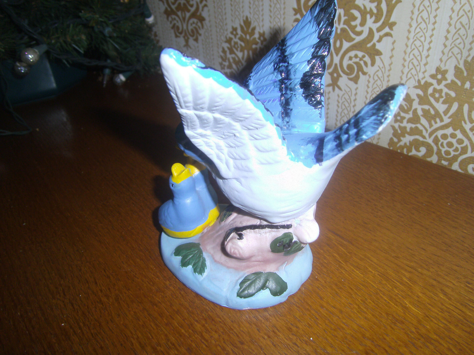 Blue Jay Mamma feeds young chicks hand painted figurine 5 1/2 inches tall Birds