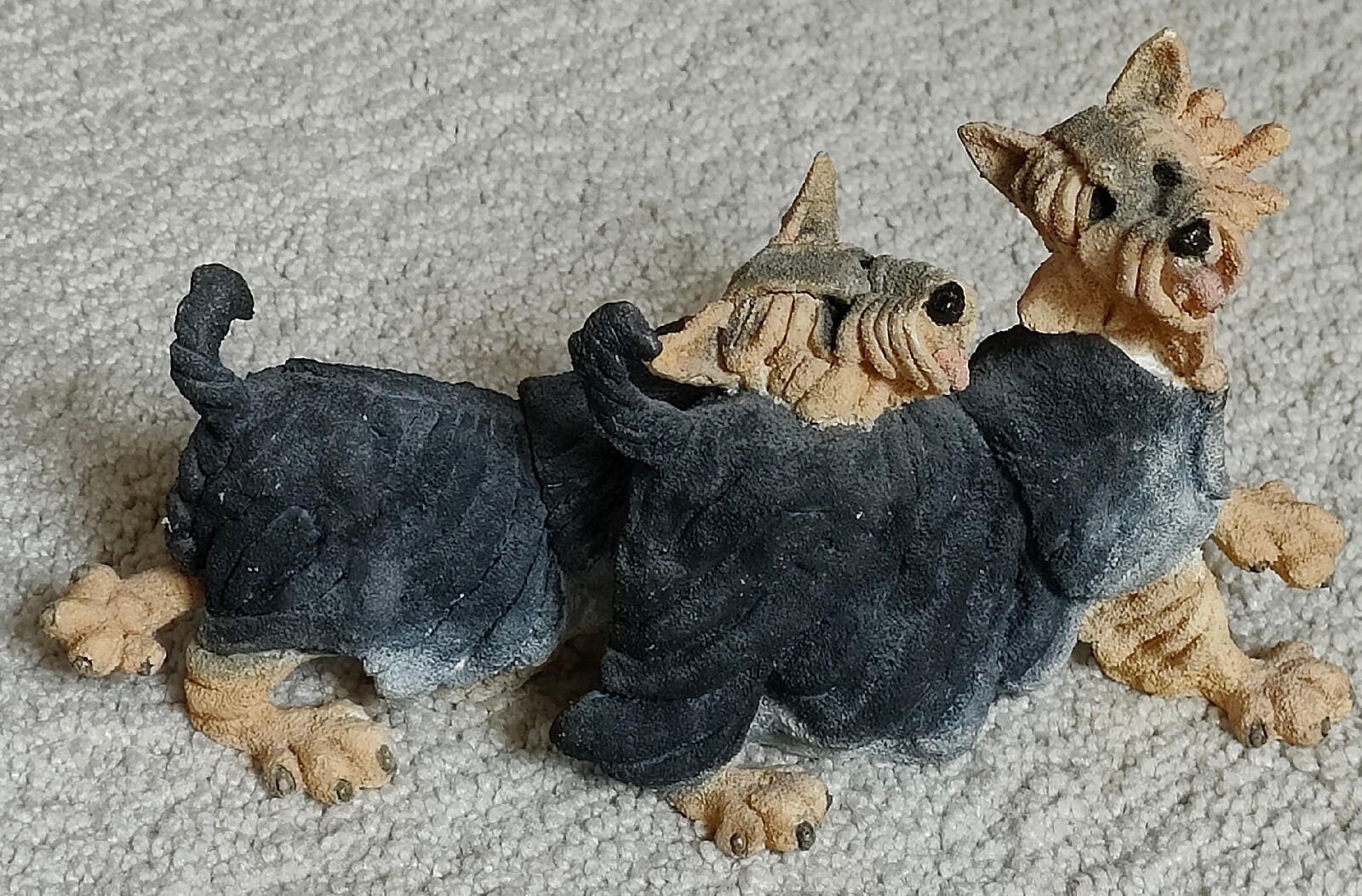 A Breed Apart Yorkie Pair Junior 8″ Figurine Yorkshire Terriers #70102 Two Duo