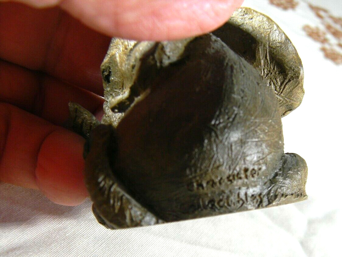 Tuskers Small Elephant Resin Figurine Used VG Condition Character Collectible