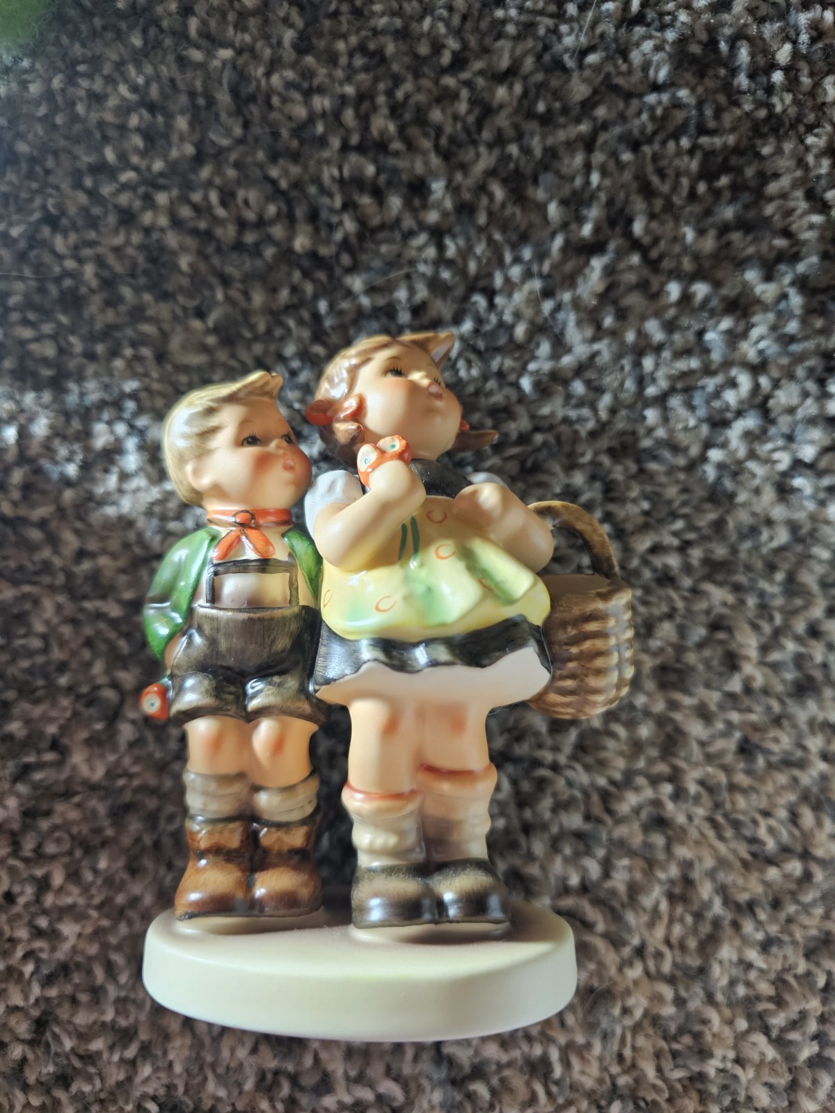 Hummel ANRI Royal Daulton Bulk