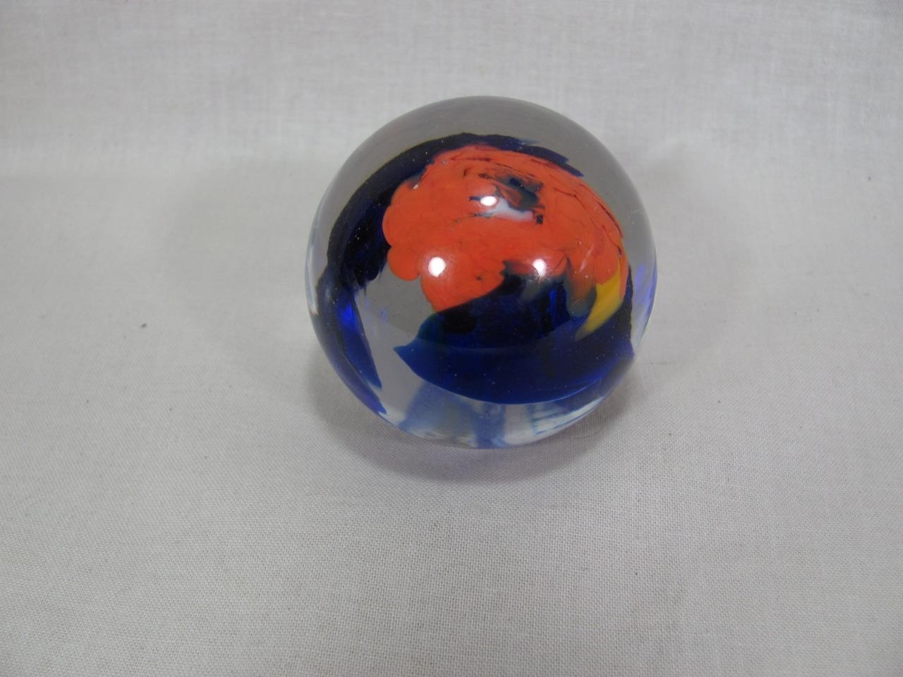 HANDMADE SGS GLASS PAPERWEIGHT WITH LABEL BOHEMIA CZECH REPUBLIC #8