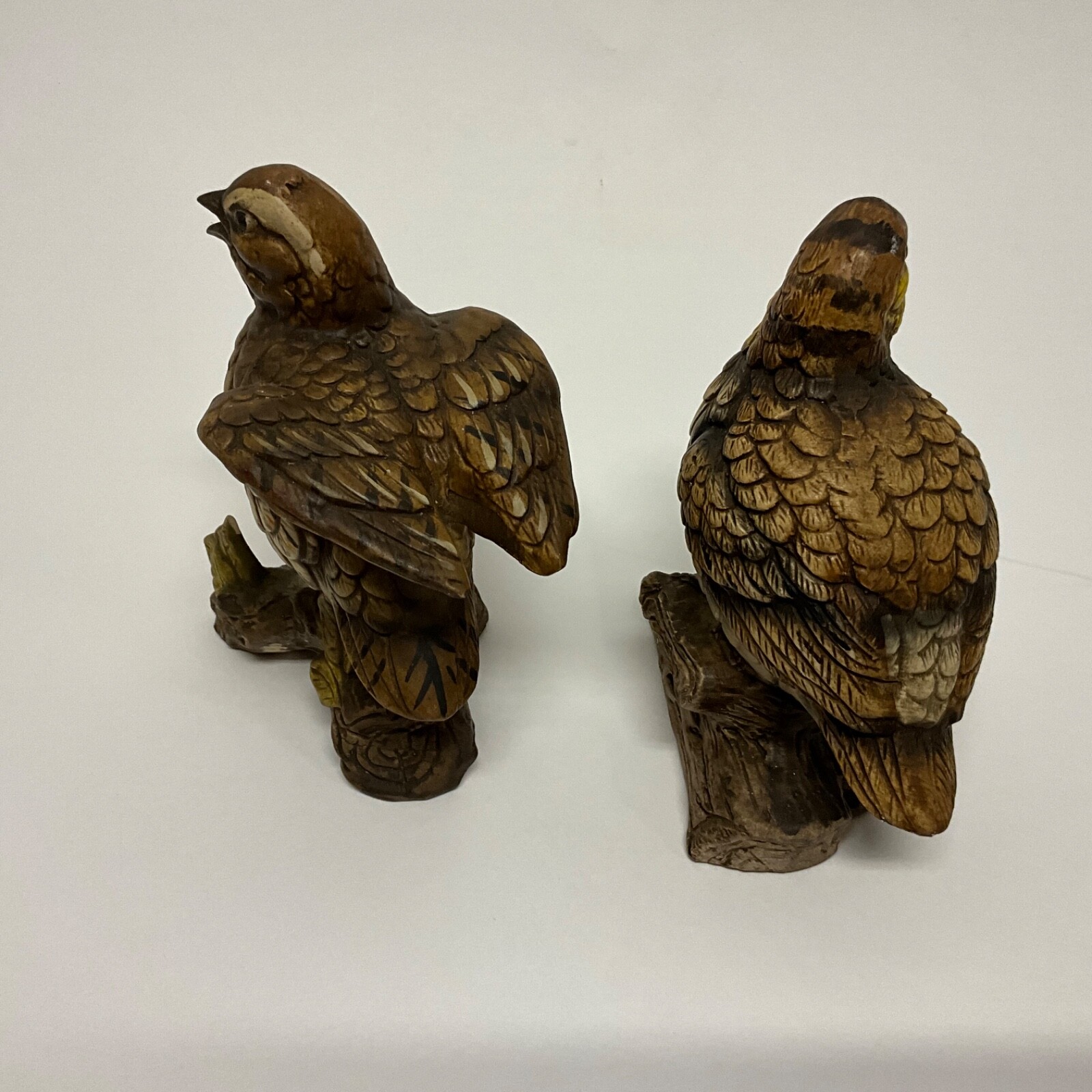 VINTAGE PAIR OF NORLEANS HAND PAINTED CERAMIC BROWN BIRD ON BRANCH FIGURINES 7”