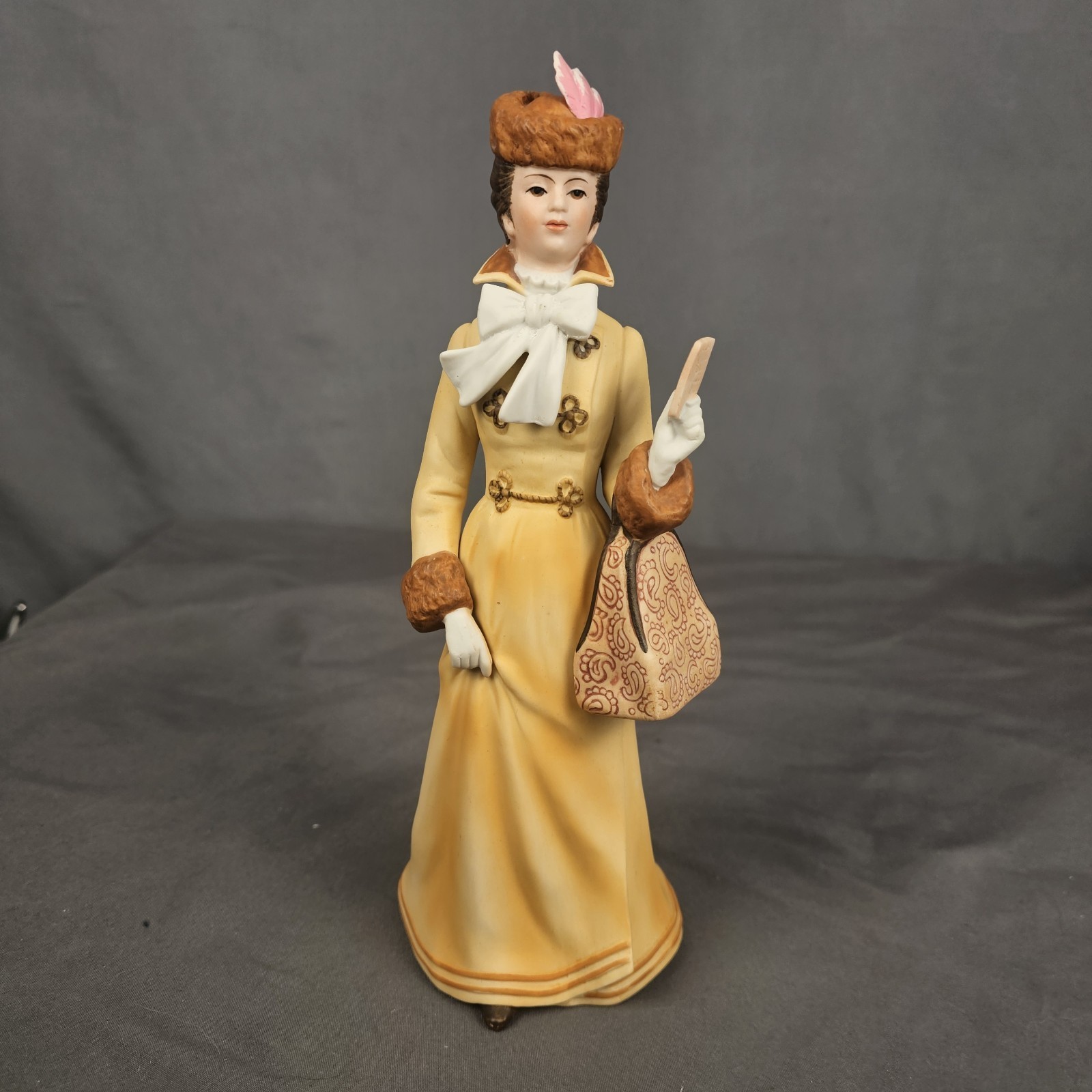 Avon Mrs. Albee 1981 President’s Club Ceramic Figurine