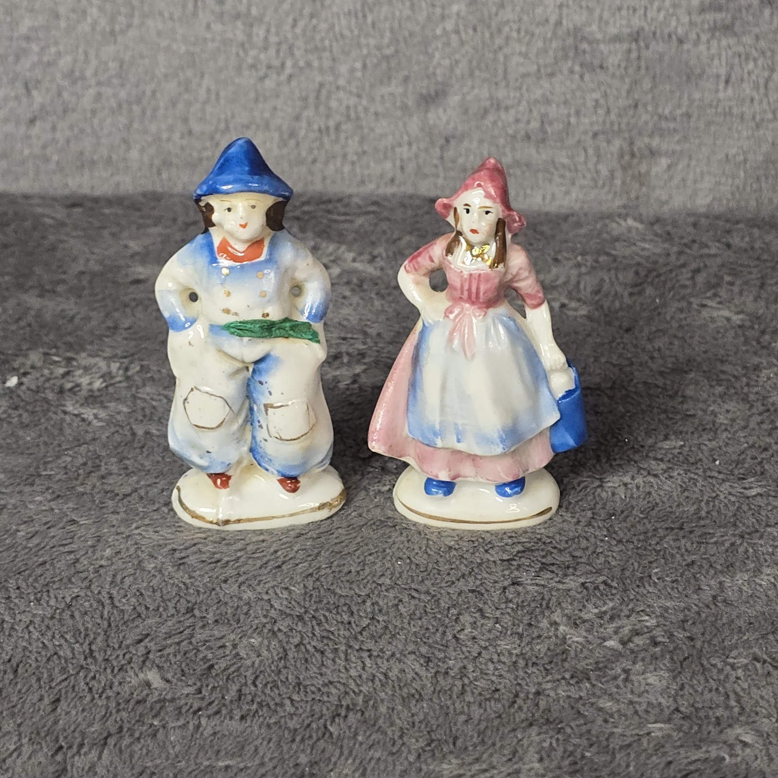Vintage Made in Occupied Japan Dutch Boy Girl Porcelain Figurines Pair
