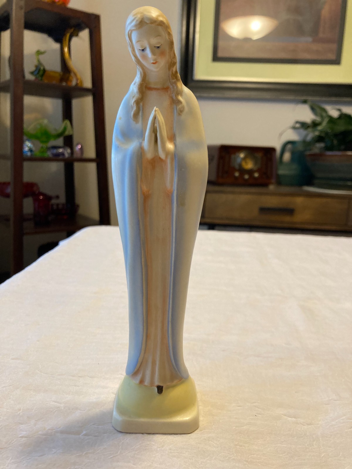 Sacrart HM 58 Goebel Madonna Praying Figurine W/ Lg Bee Mark West Germany 8.75″