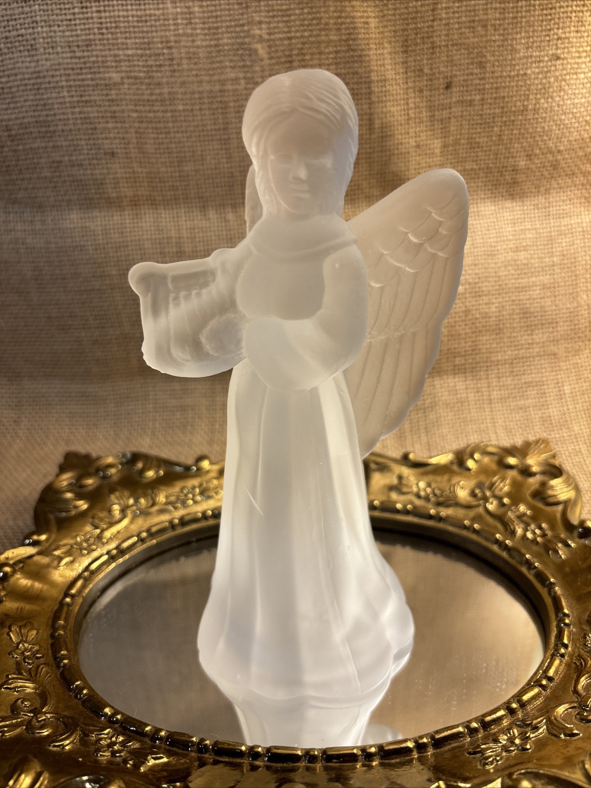 Vtg. clear frosted art glass angel figurine, holding harp, 6 3/4″ Nightlight