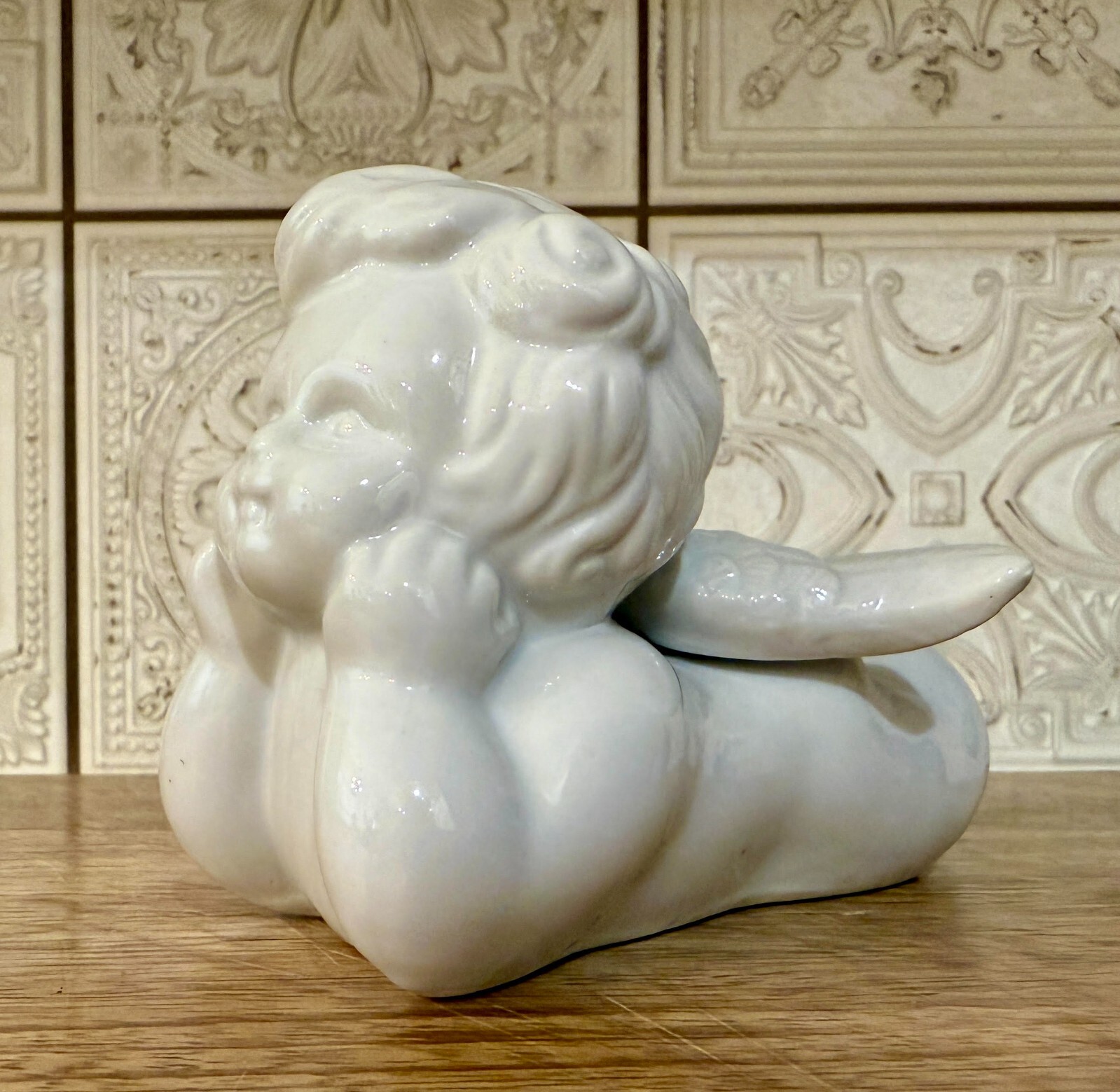 Angel Cherub Laying Down Belly White Ceramic Angelique Sweet Expression 6″