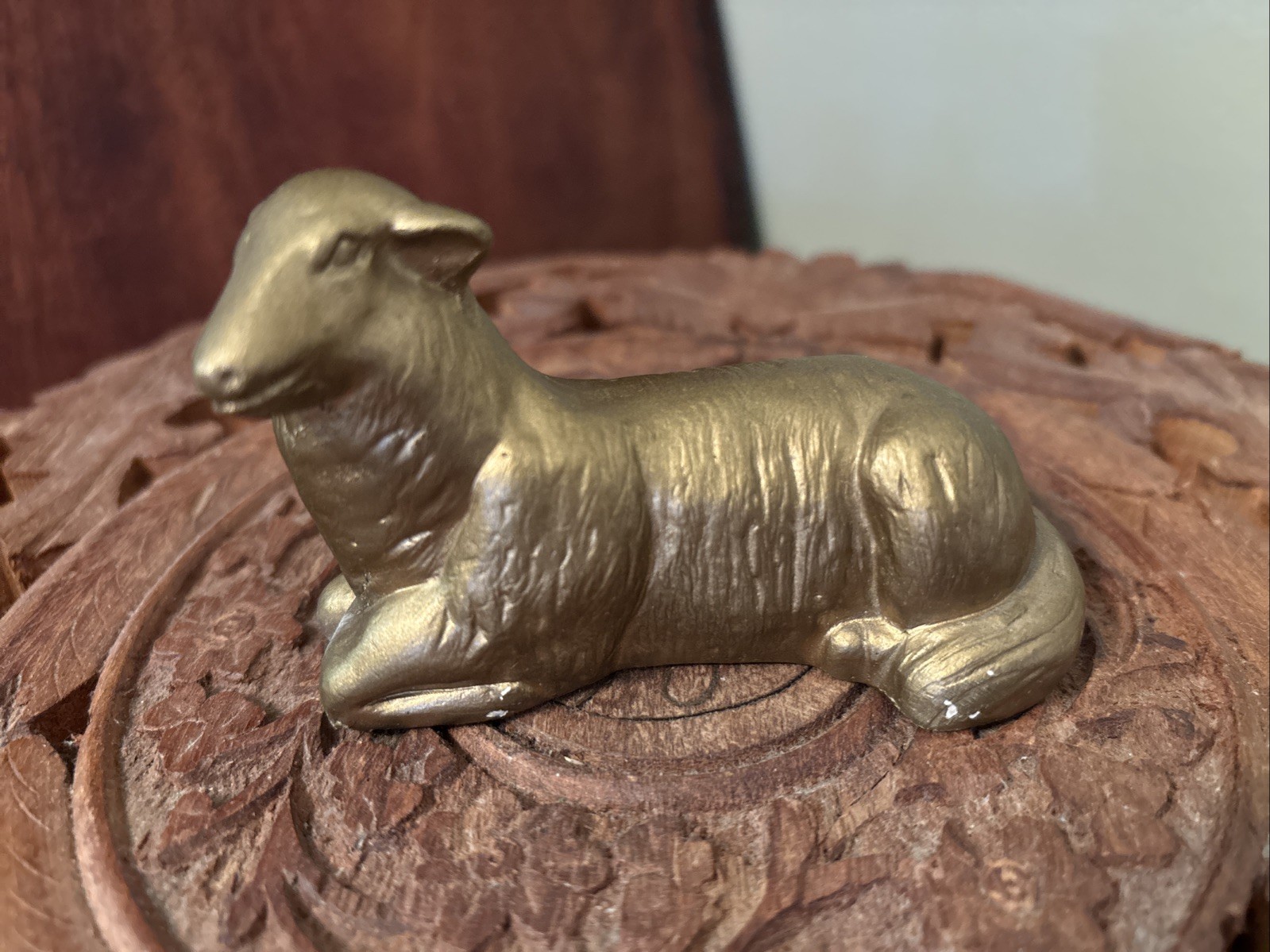 Golden Lamb Hotel Restaurant Ohio Souvenir Vintage Signed Figurine Lebanon OH