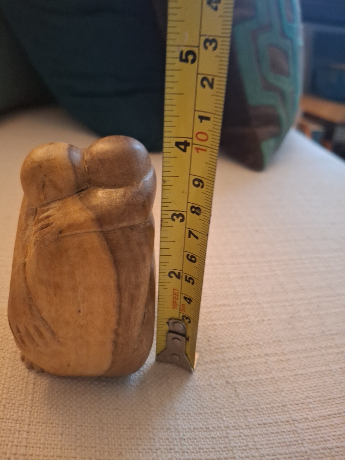 Minimalist Abstract Wood Carving Couple Embracing Hugging Sculpture Figurine 4″