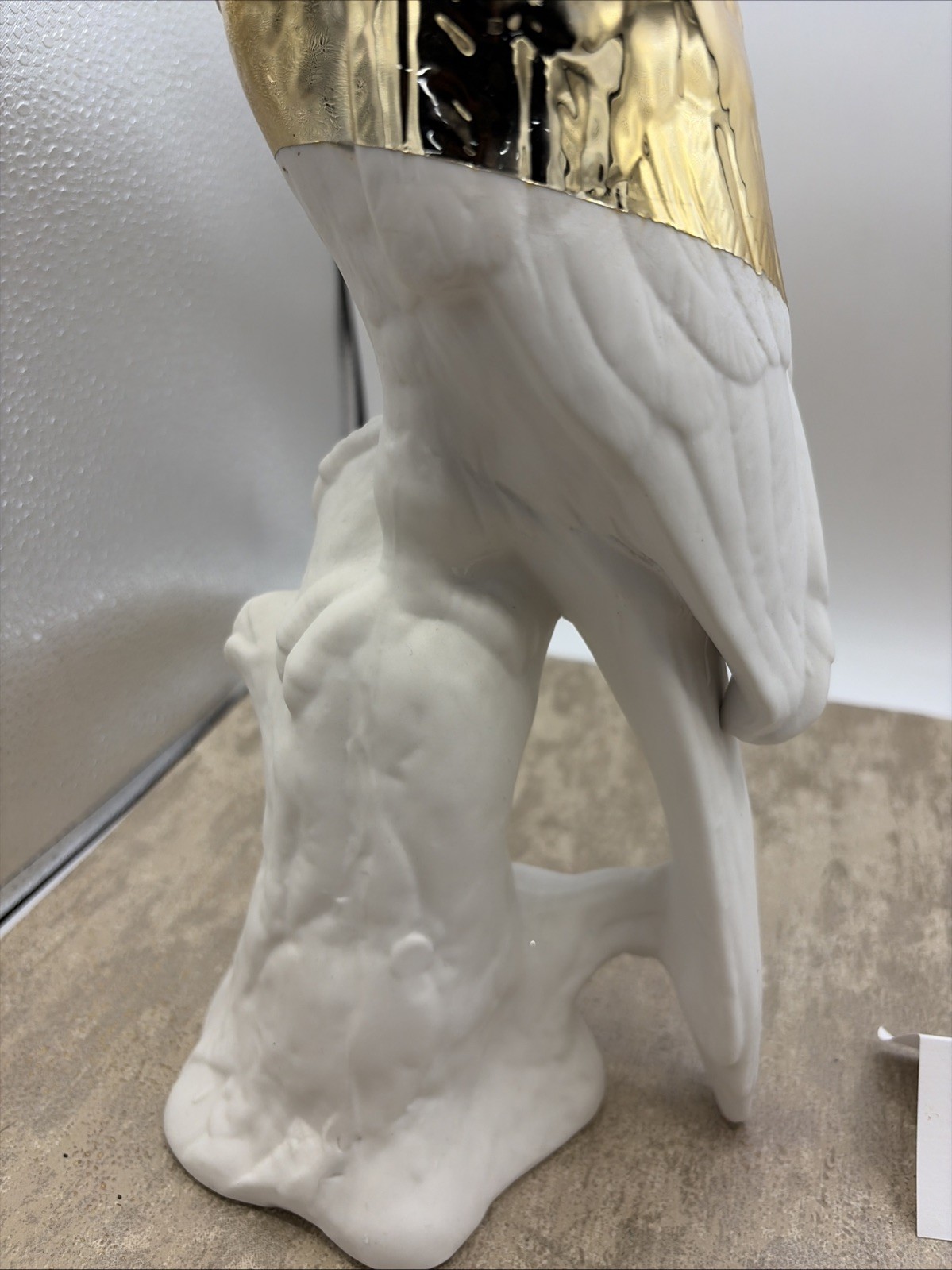 White Ceramic Parrot Statue With Guilded Top Accent 14” Tall