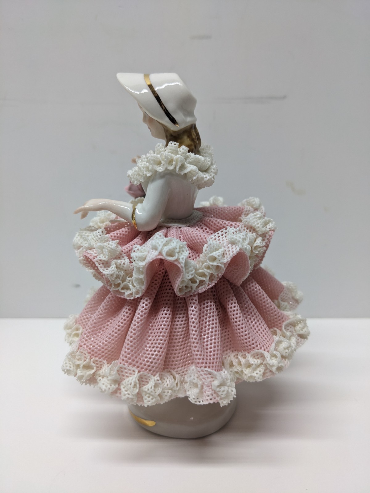 VTG Dresden Style Porcelain Lace Lady Figurine Pink Dress w/ Flower Basket