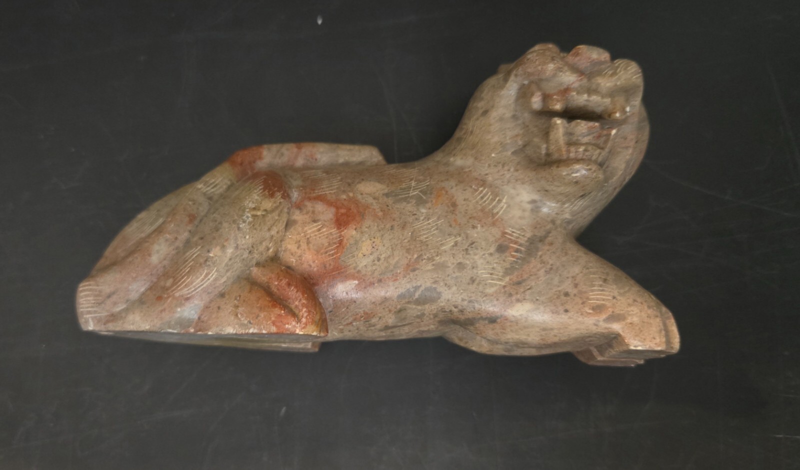 Vintage hand carved stone lion figurine / sculpture / paperweight