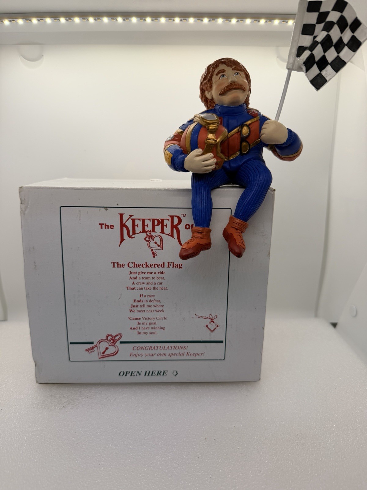 Keeper Of The Checkered Flag Figurine Shenandoah Designs #1435 Shelf Sitter