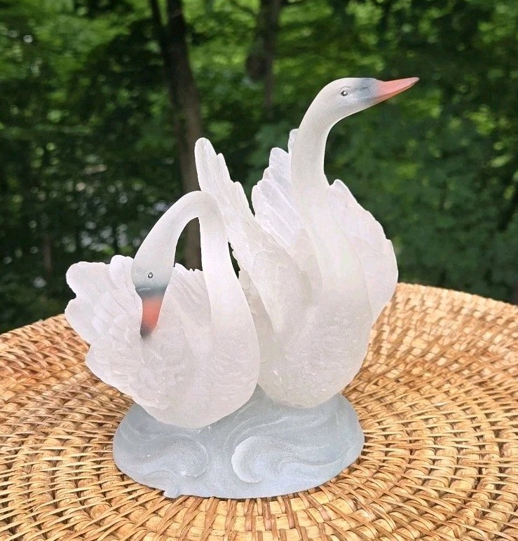 Vtg Oneida Crystal Figurine Sculpture Statue Frosted Resin Acrylic Germany