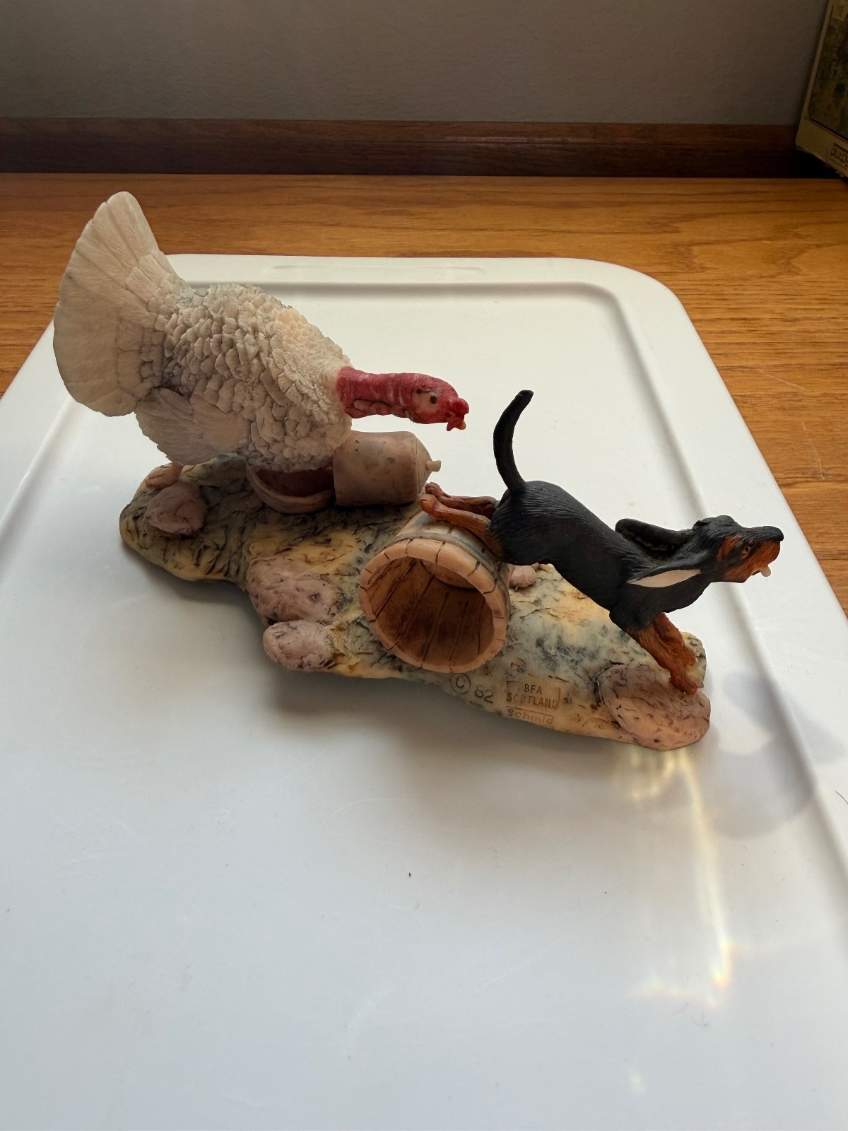 Lowell Davis Fox Fire Farm Turkey & Hound Dog “Makin’ Tracks” Figurine
