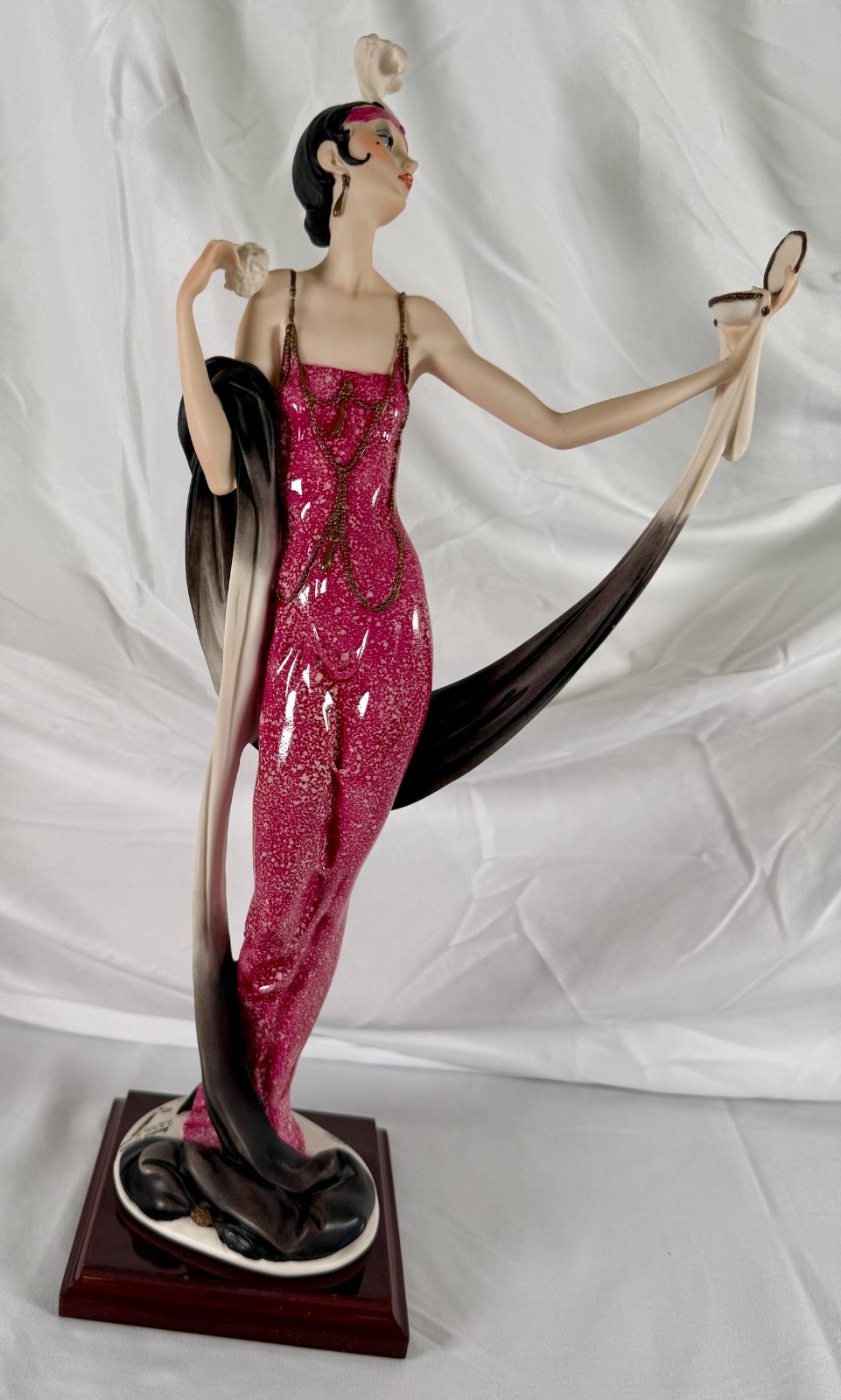 Giuseppe Armani Florence Lady with Powder Puff Figurine Signed 1987 19”