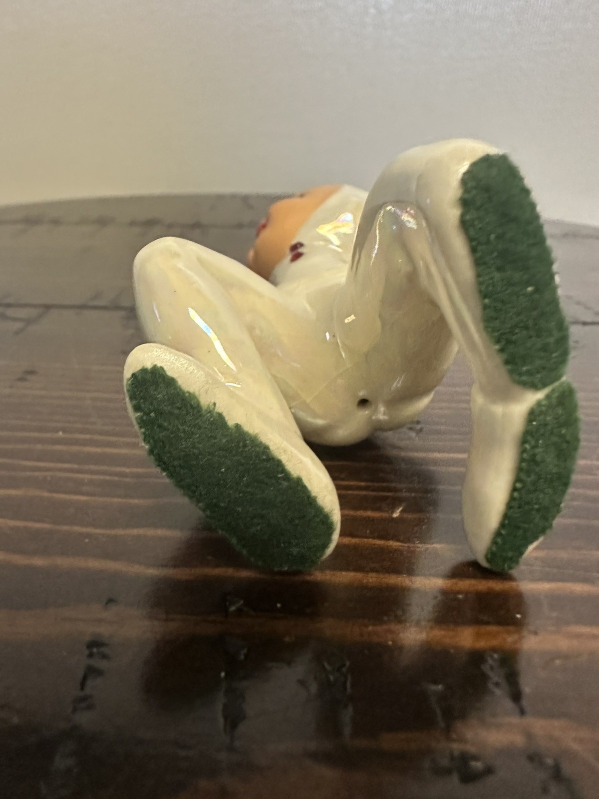Vintage Kreiss Christmas Pixie Elf Pointing Rhinestones Pearlized Figurine