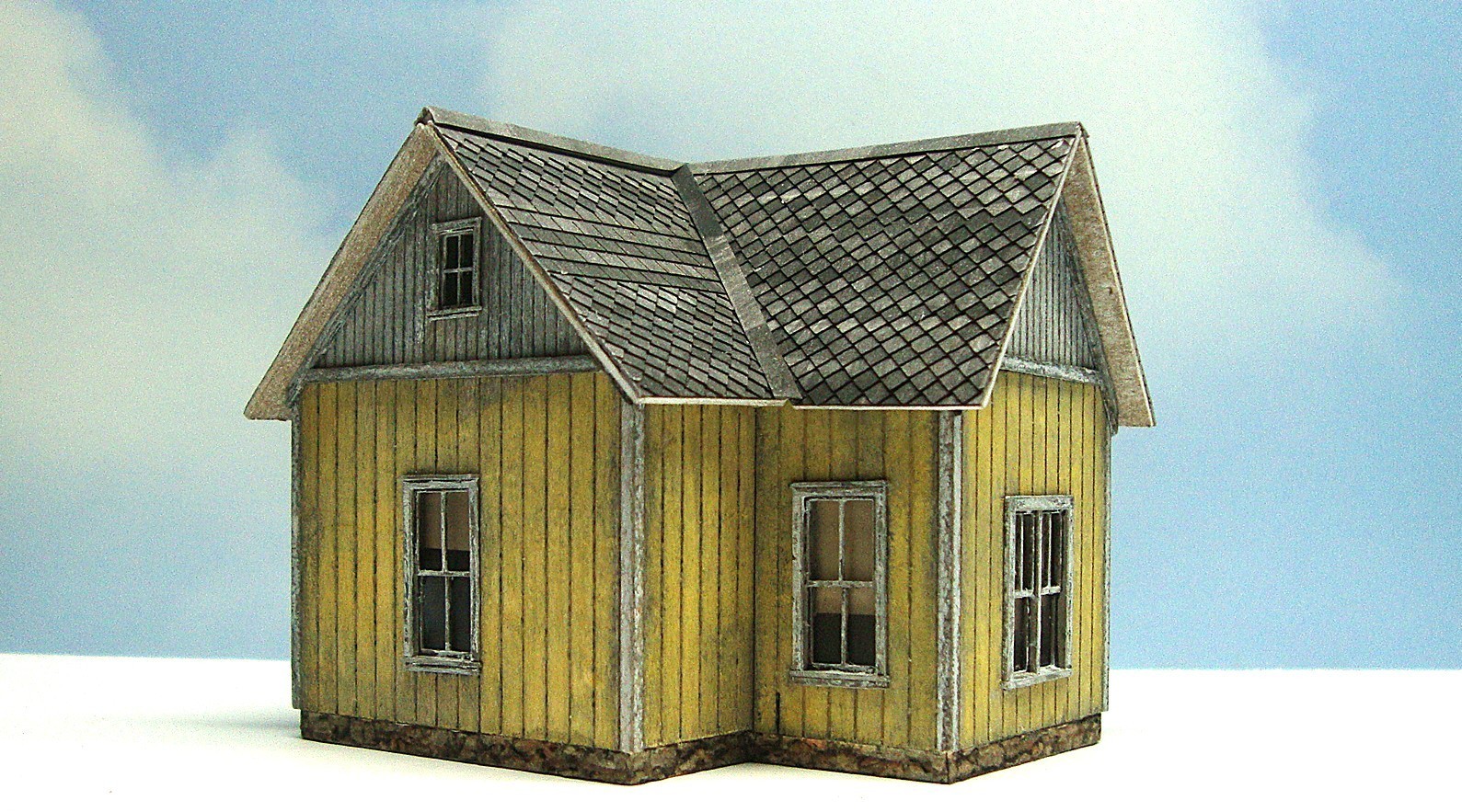 Decorative Miniature Cottage