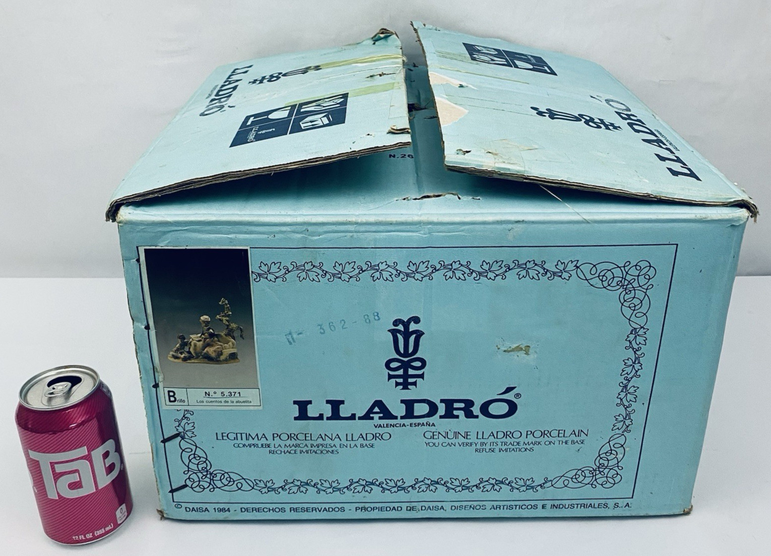 LLADRO 5371 Family roots ~ BOX ONLY ~ REPALCEMENT BOX ONLY in as-is condition